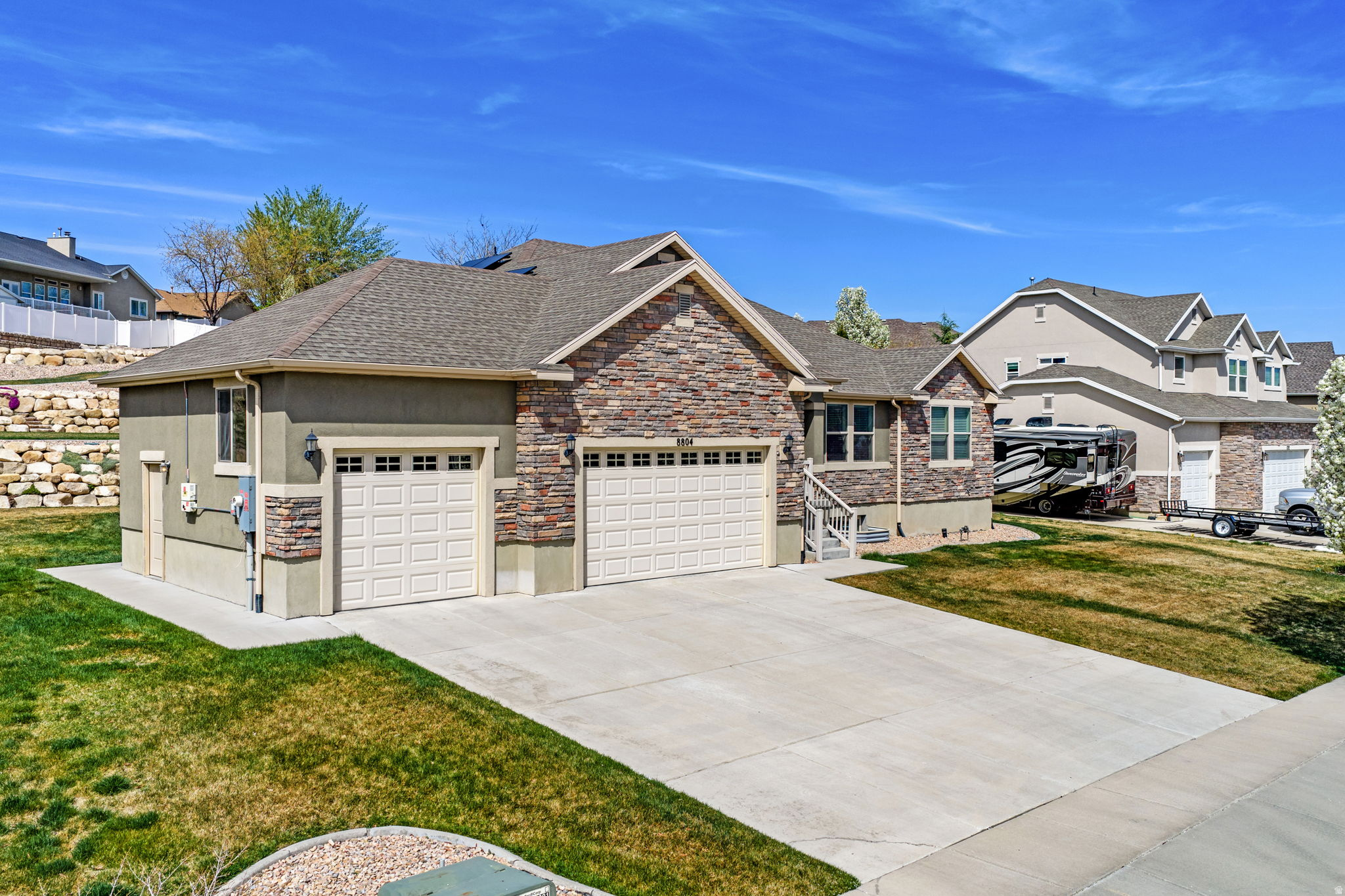 RIVER HOLLOW - Residential