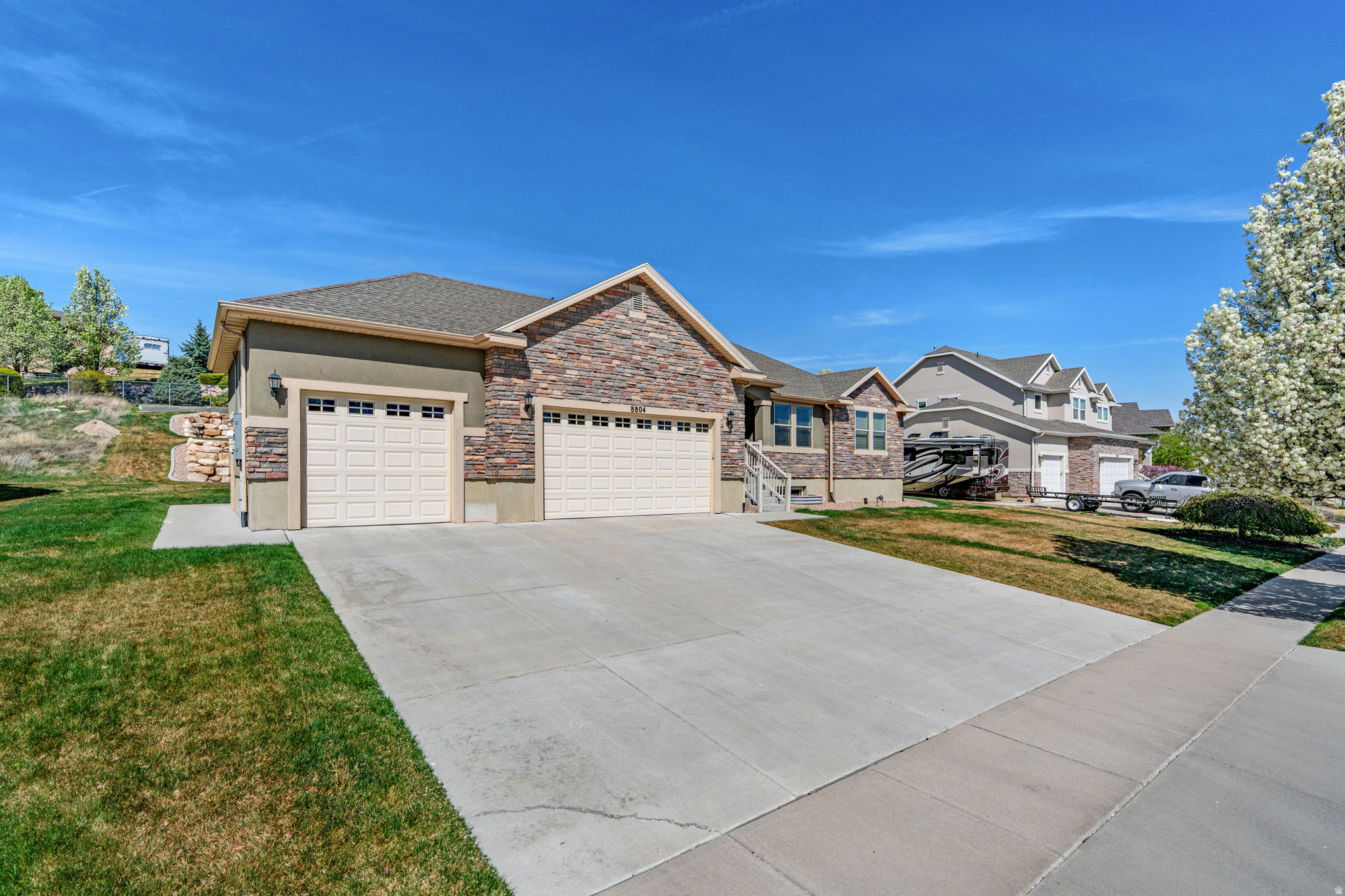 RIVER HOLLOW - Residential