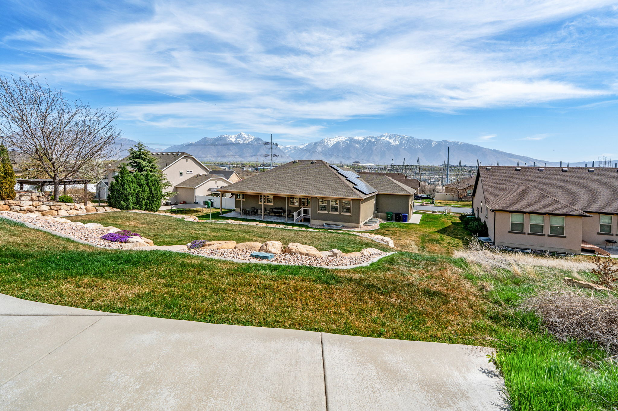RIVER HOLLOW - Residential