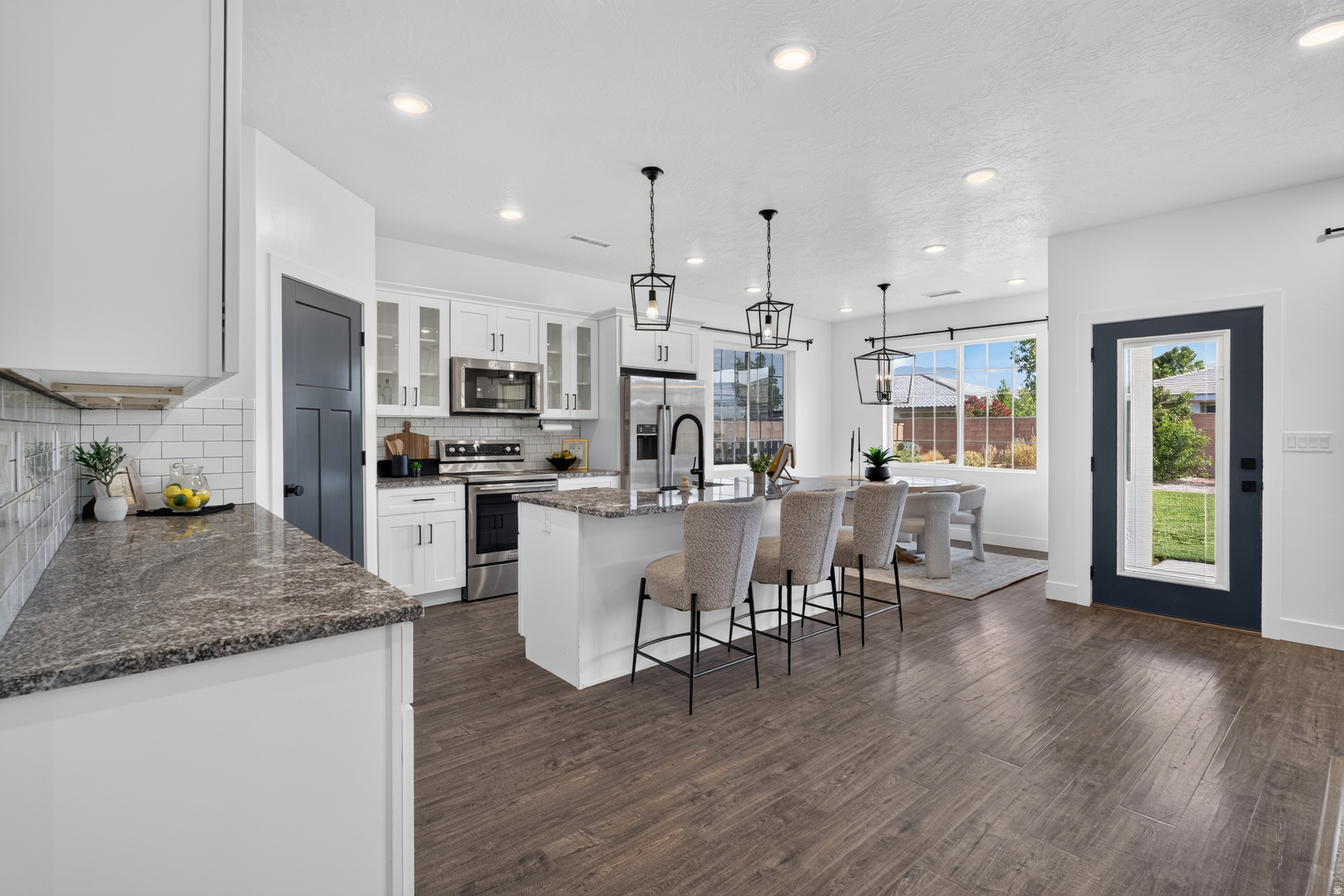 DIXIE SPRINGS - Residential