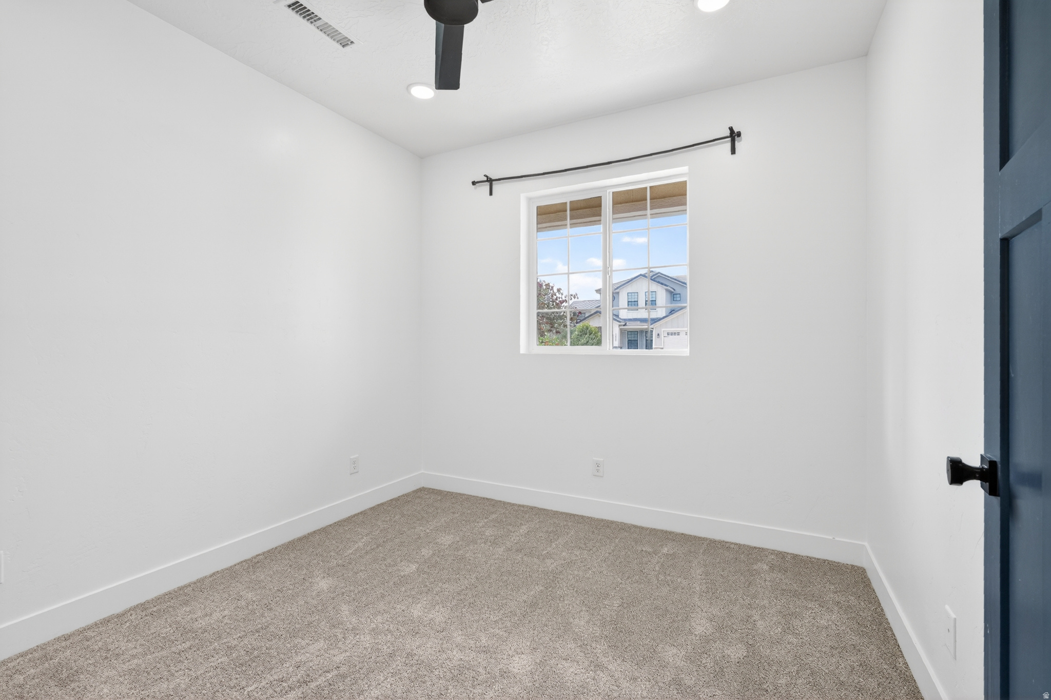 DIXIE SPRINGS - Residential