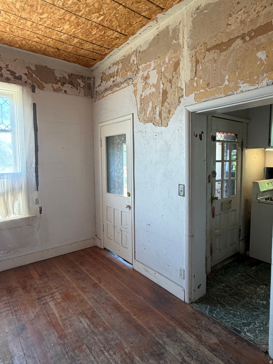 YOUNG PROPERTY - Residential