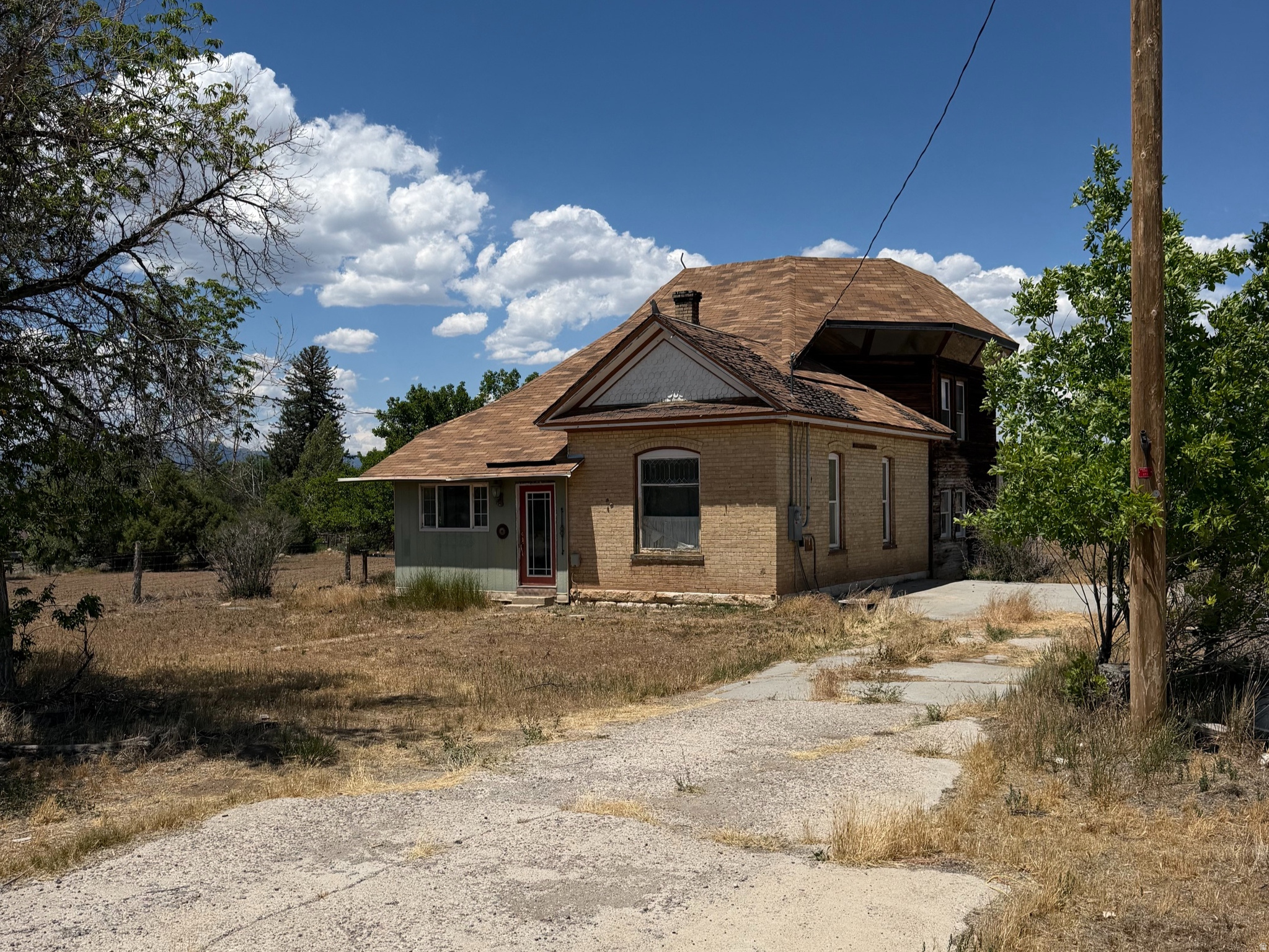 YOUNG PROPERTY - Residential