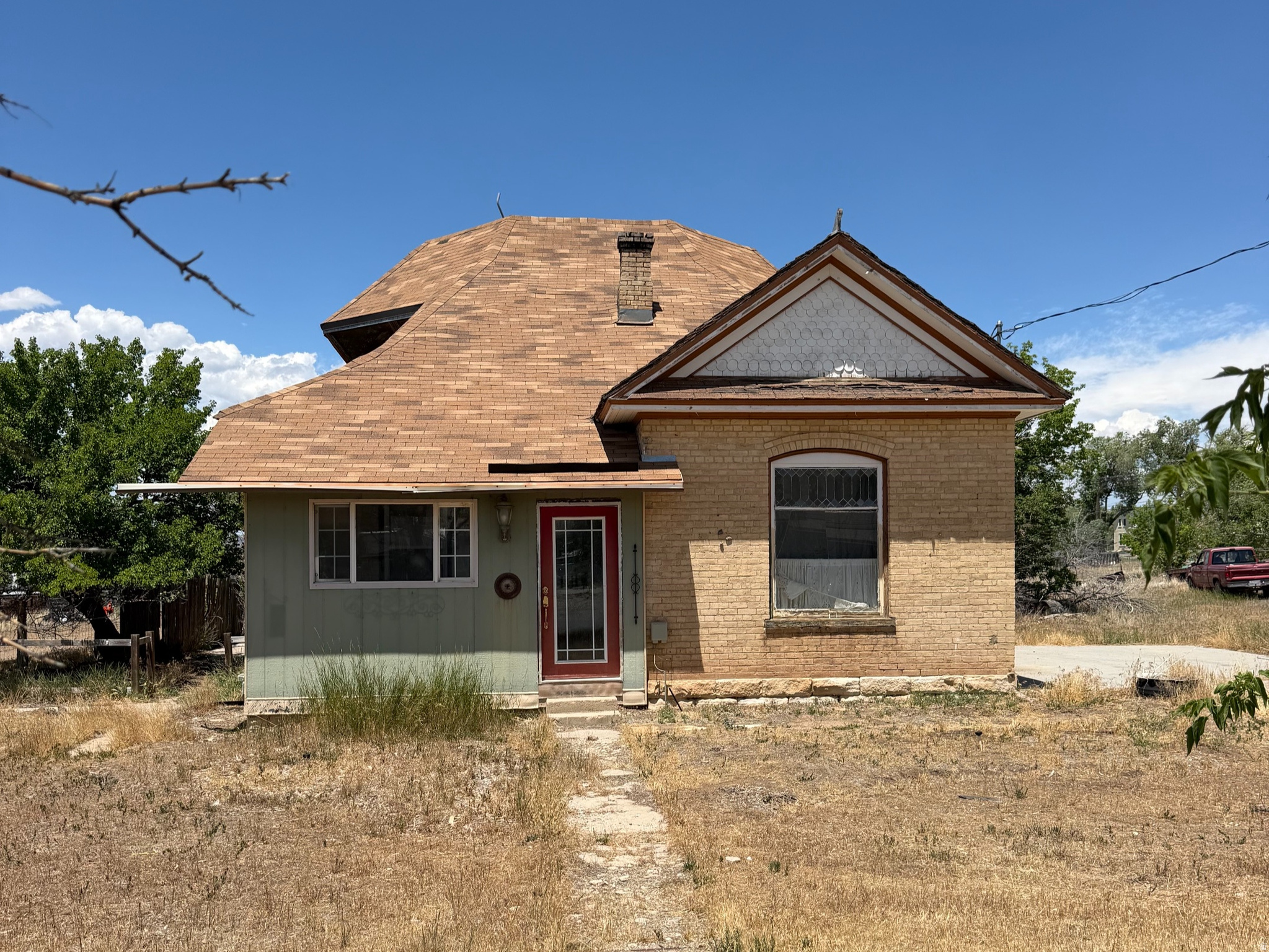 YOUNG PROPERTY - Residential