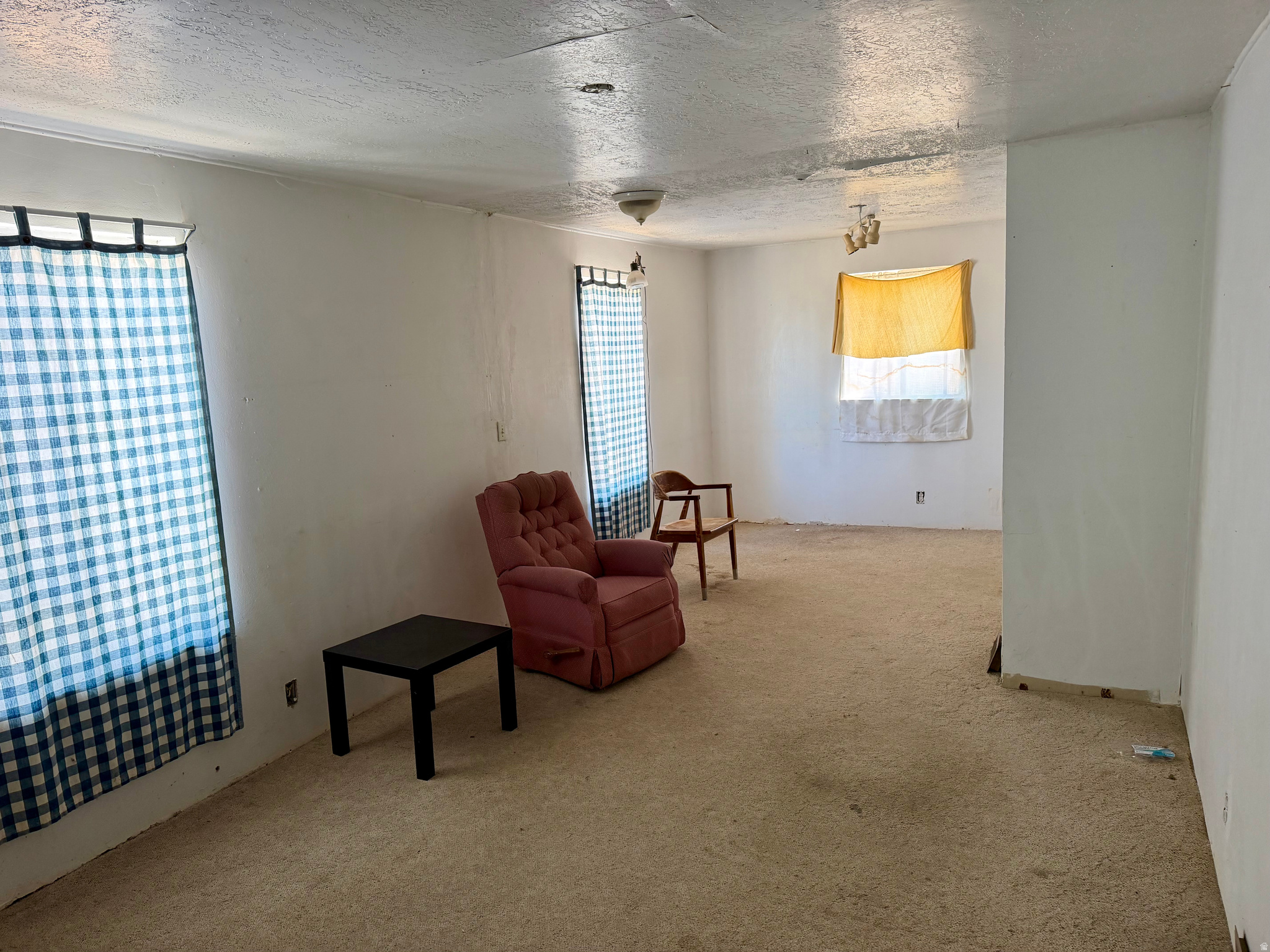YOUNG PROPERTY - Residential