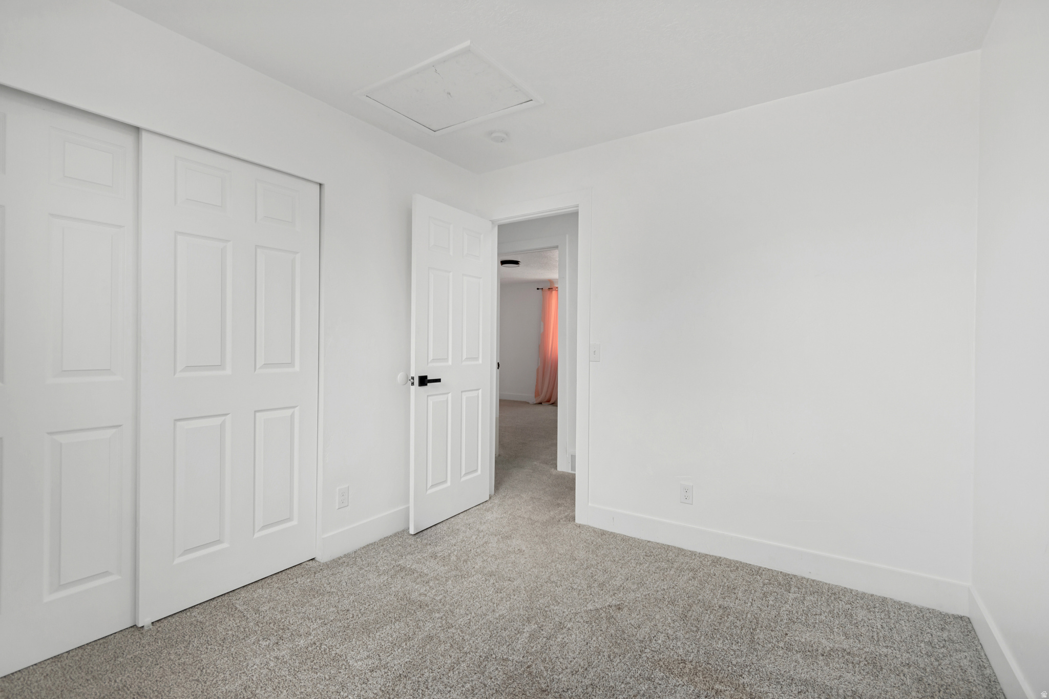 WHITE CITY #4 - Residential