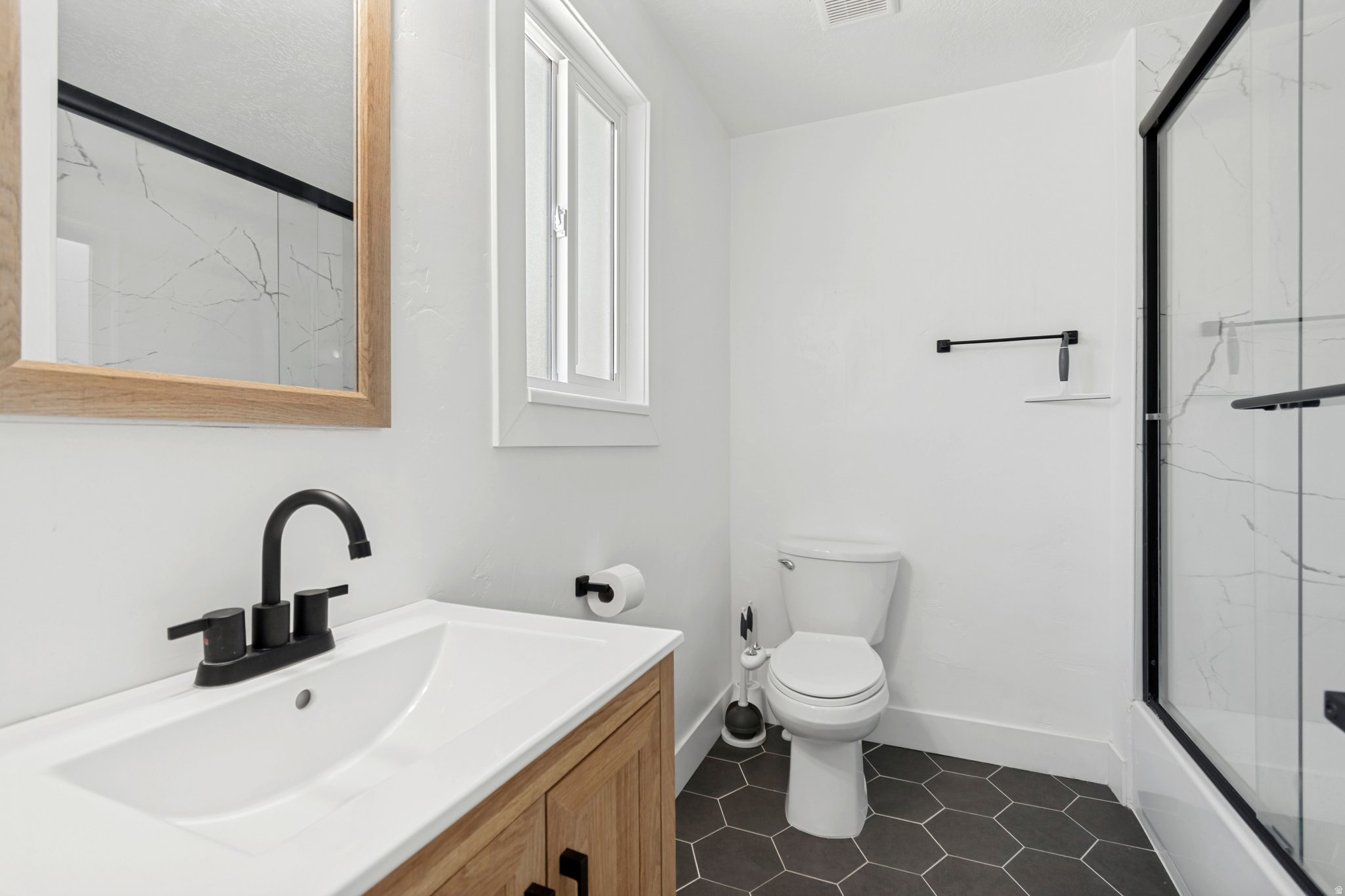 WHITE CITY #4 - Residential