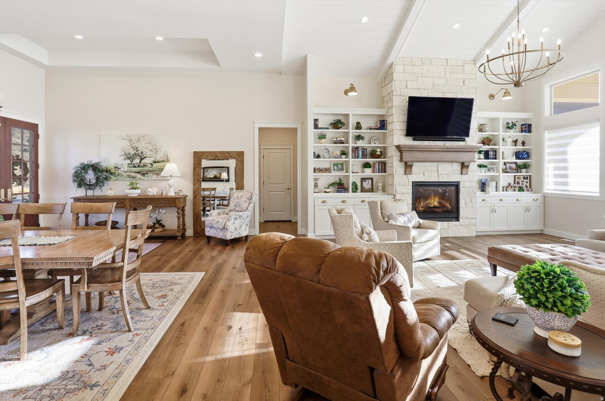 MAPLE SPRINGS ESTATES - Residential