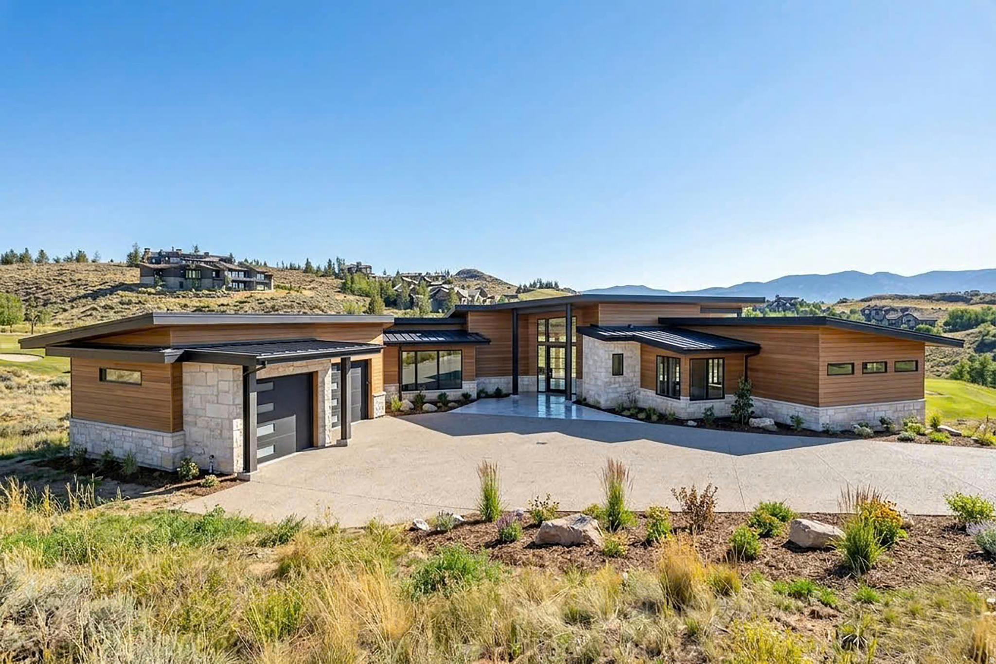WAPITI CANYON PHASE I SUBDIVISION - Residential