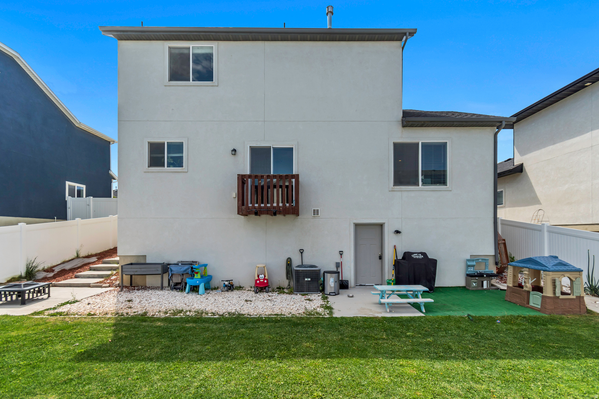 SILVERLAKE - Residential