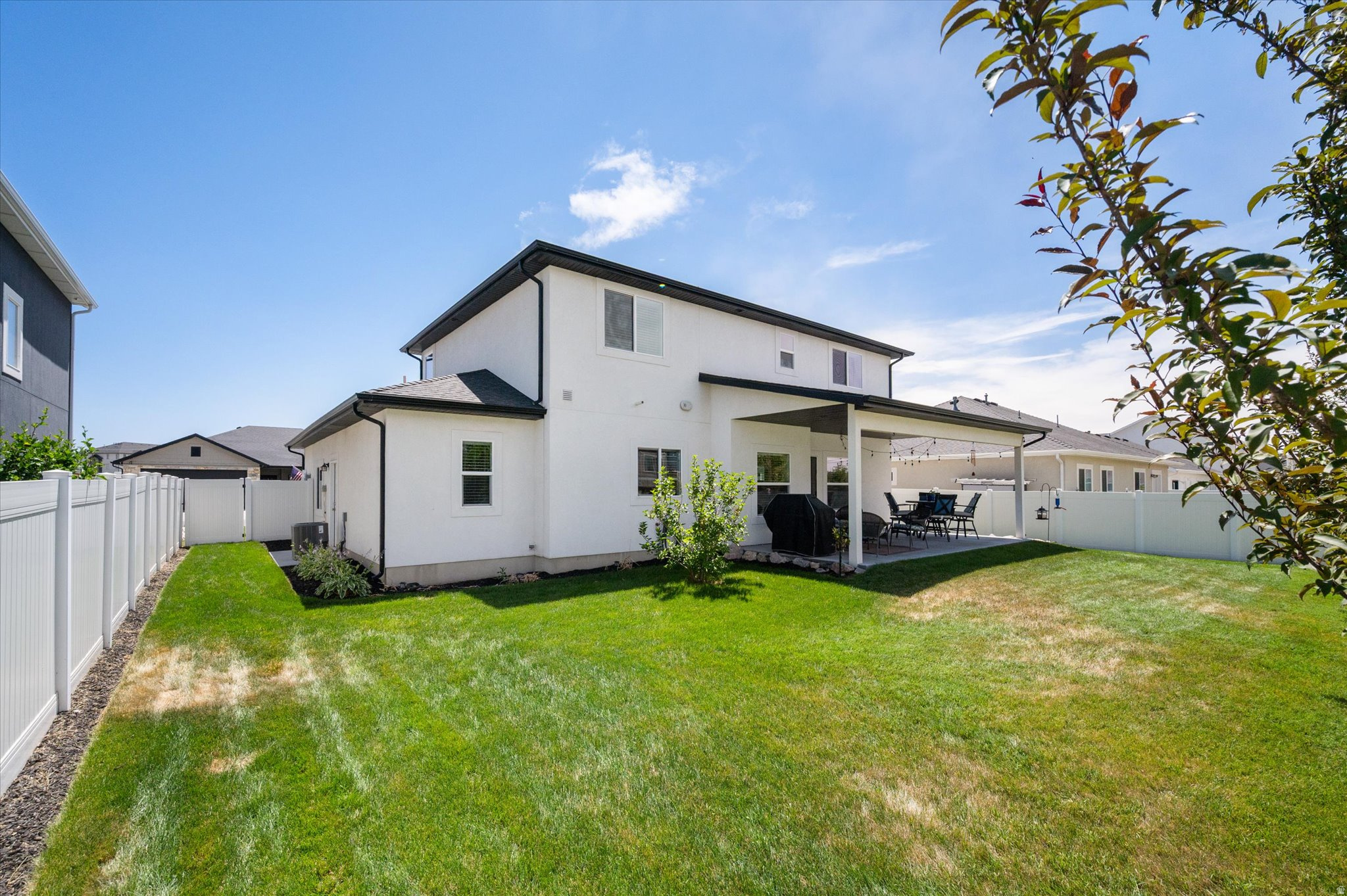 GLOVER ESTATES - Residential