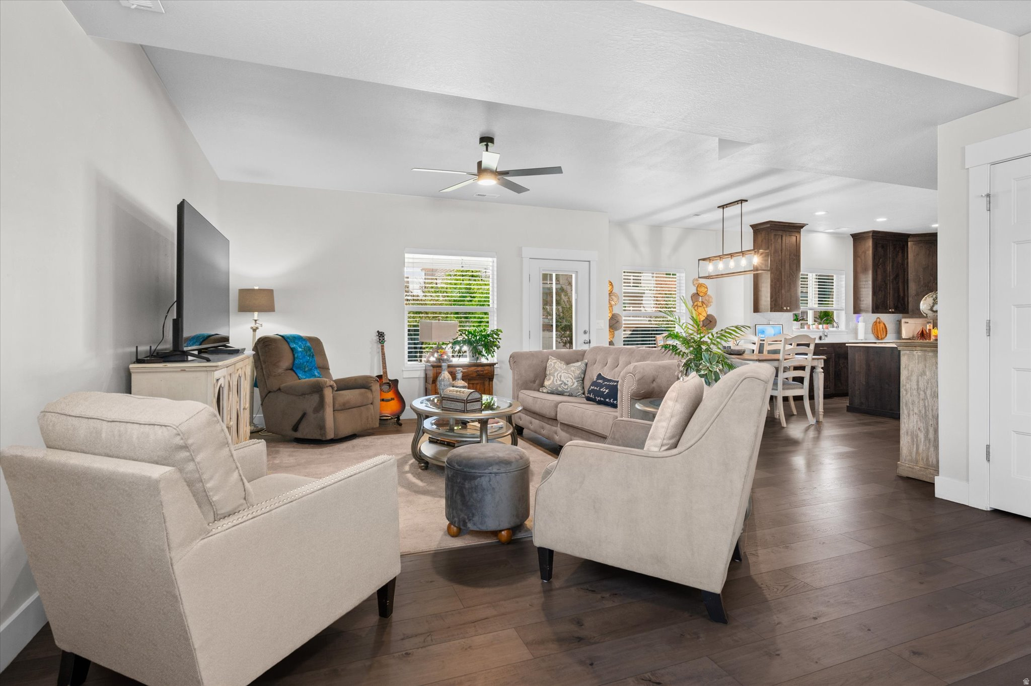 GLOVER ESTATES - Residential
