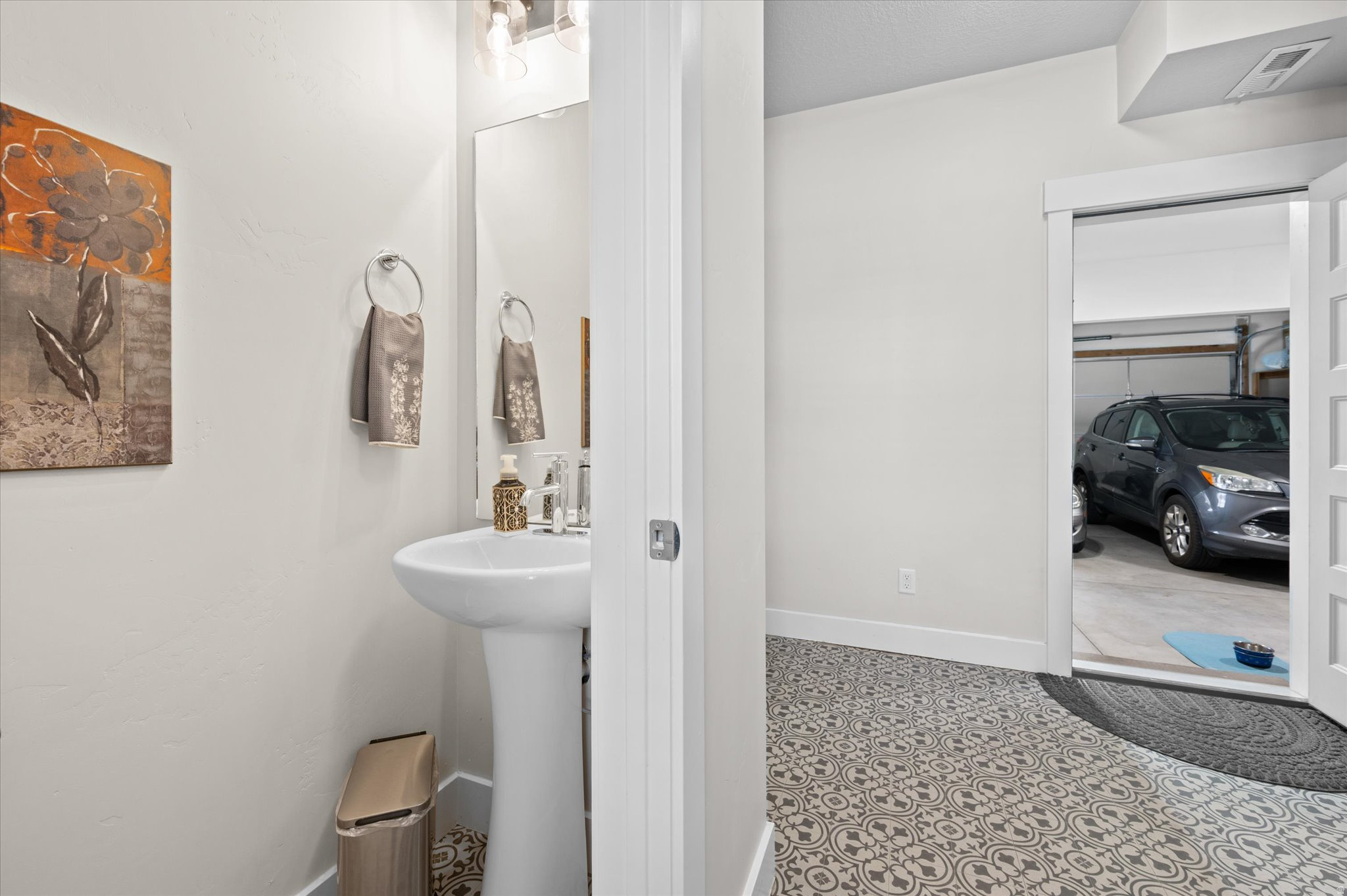 GLOVER ESTATES - Residential