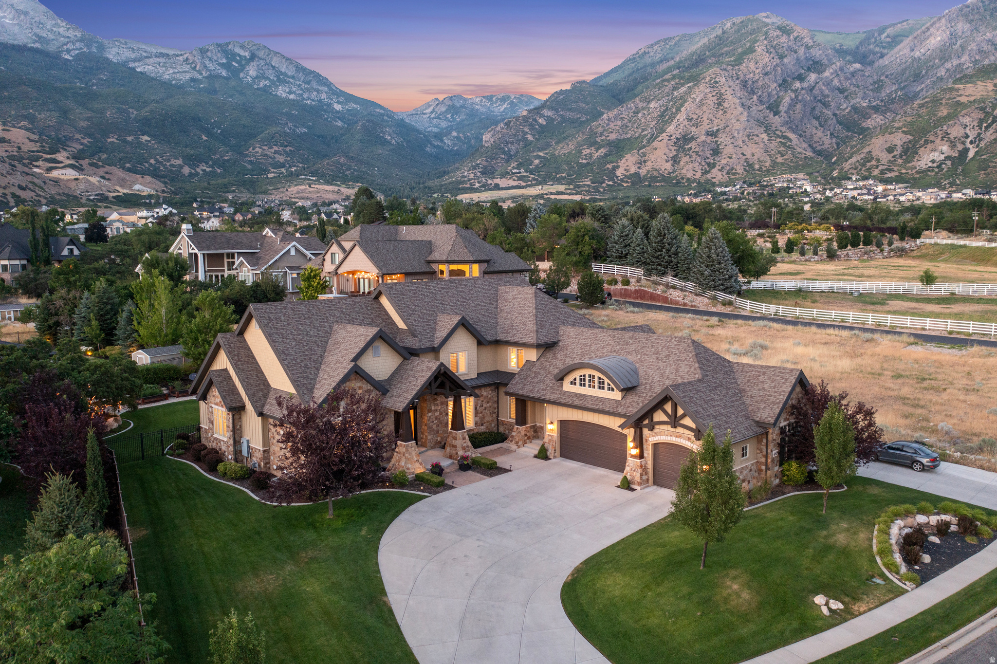 HERITAGE HILLS - Residential