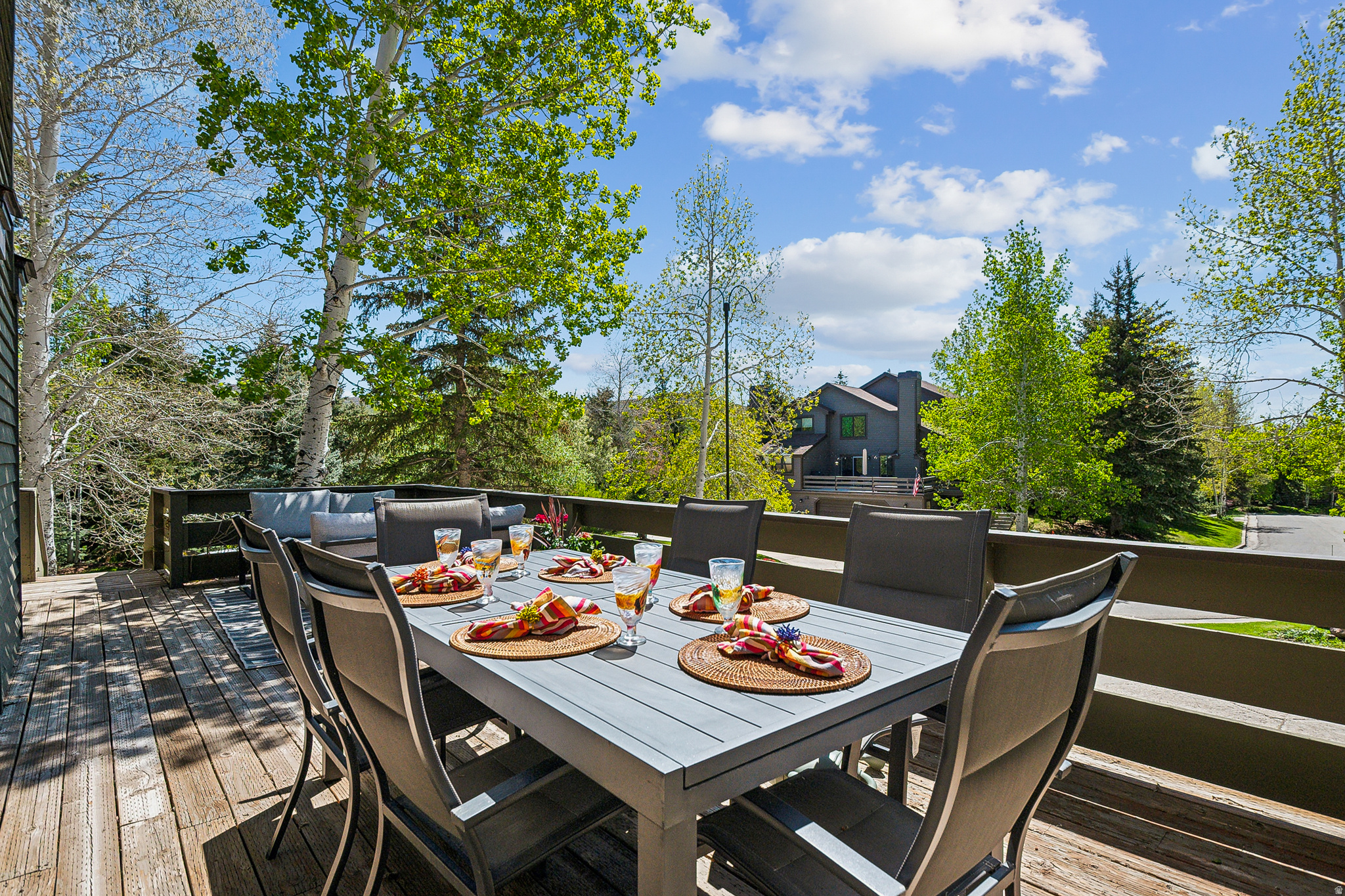 ELK RUN AT PINEBROOK - Residential Lease
