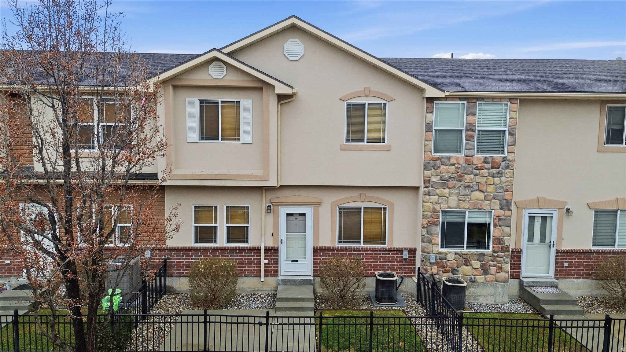 BRIDGERLAND MEADOWS - Residential