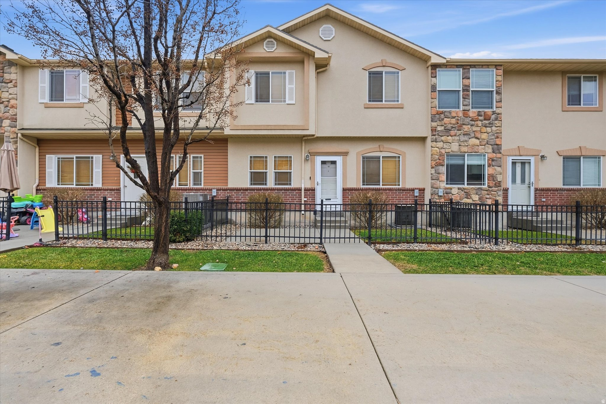 BRIDGERLAND MEADOWS - Residential