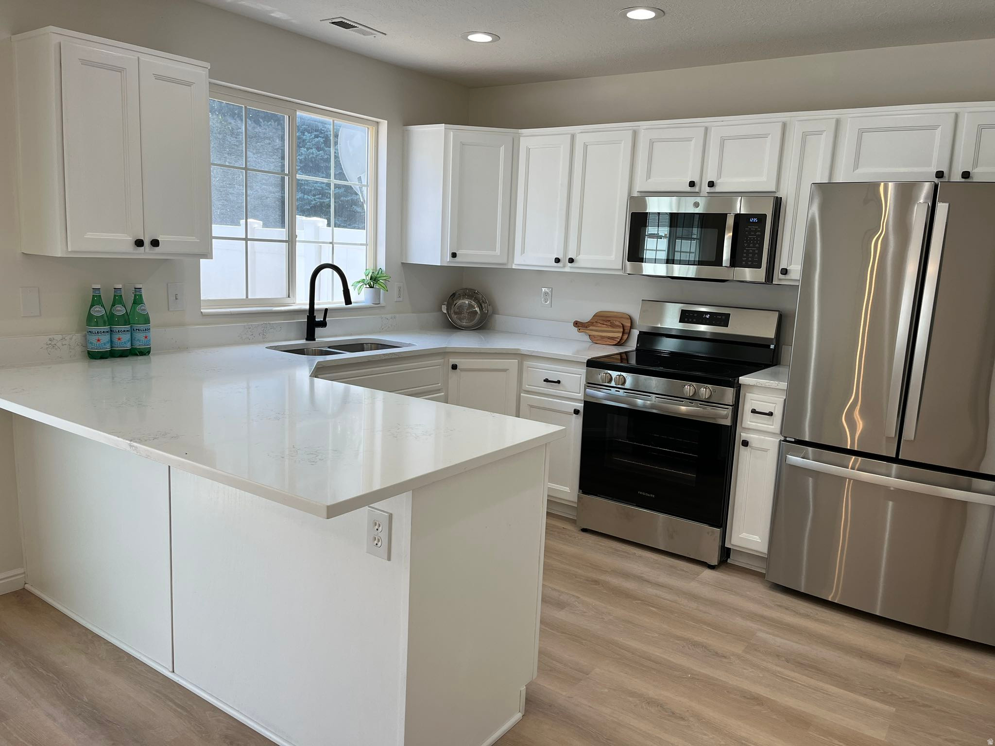 RIVERVIEW - Residential