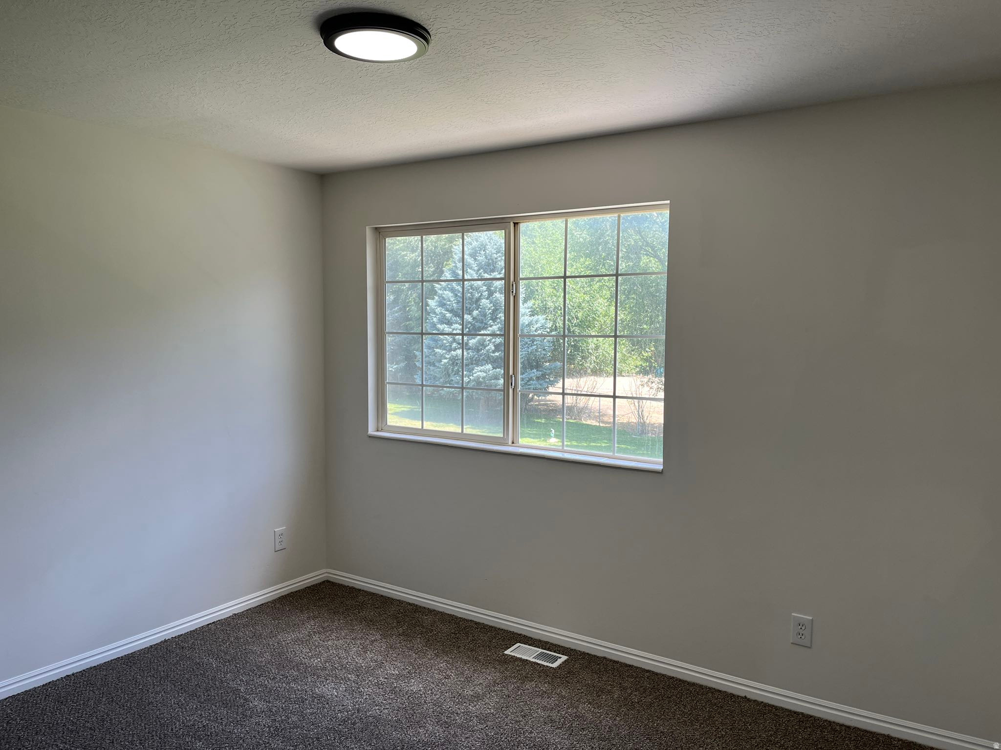 RIVERVIEW - Residential