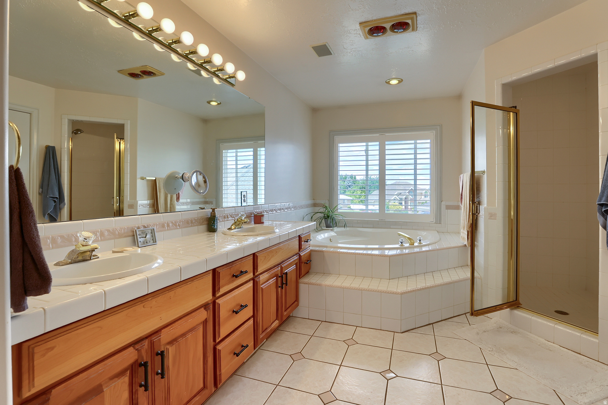 PLEASANT VALLEY - Residential