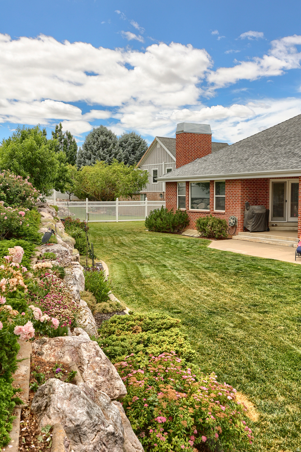 PLEASANT VALLEY - Residential