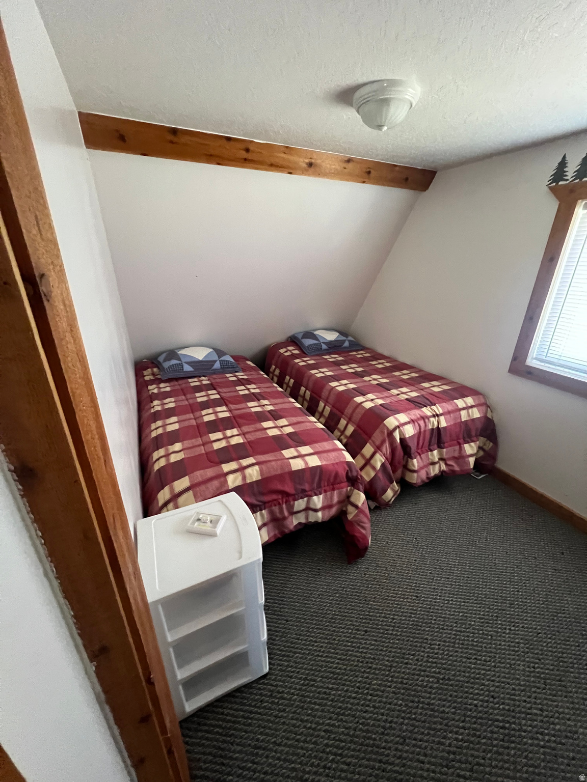 HARDWARE PARK MOUNTAIN ESTATES - Residential