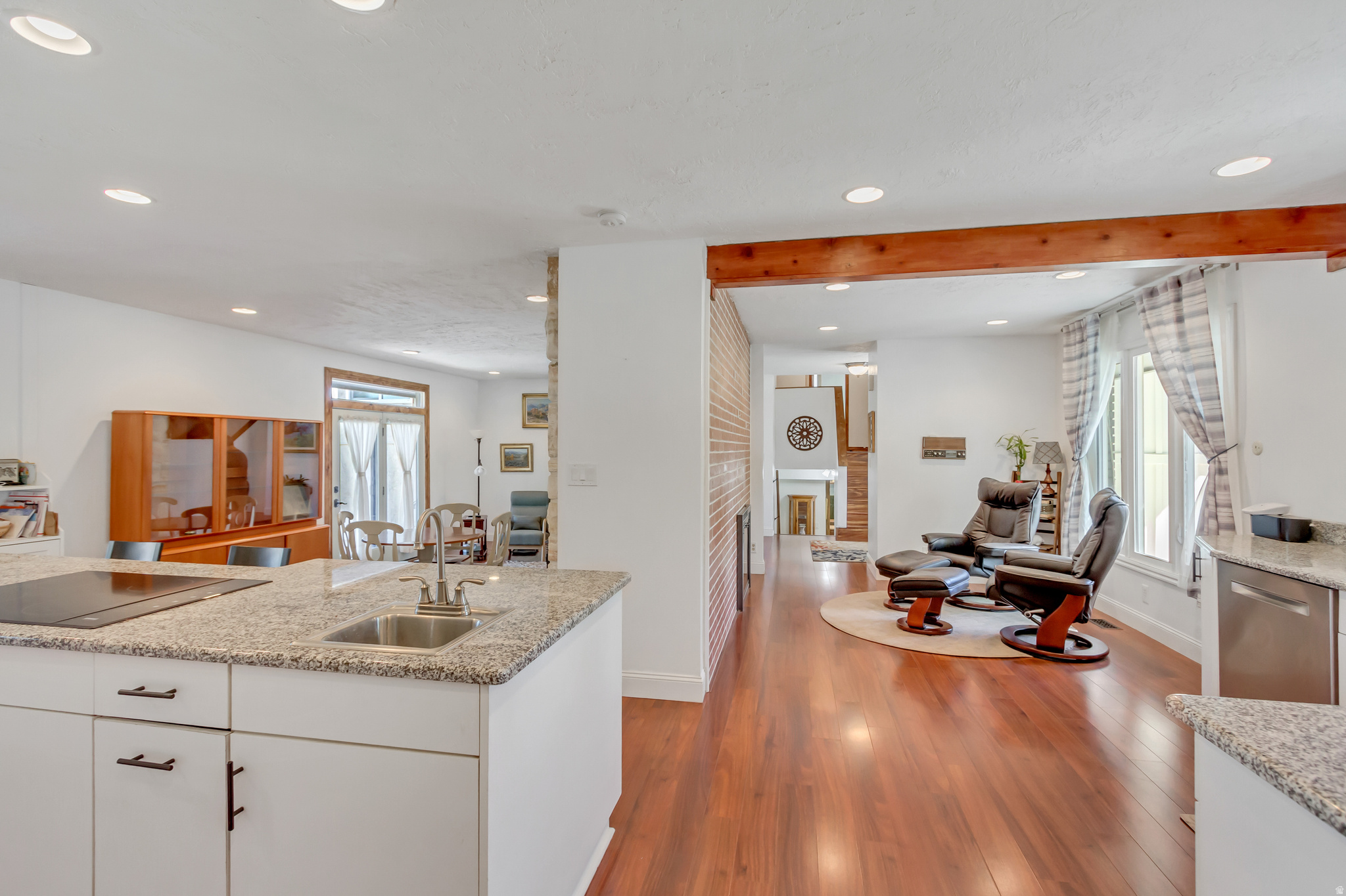 BELL CANYON ACRES #3 - Residential