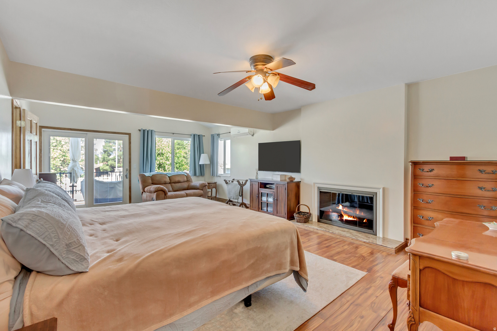 BELL CANYON ACRES #3 - Residential
