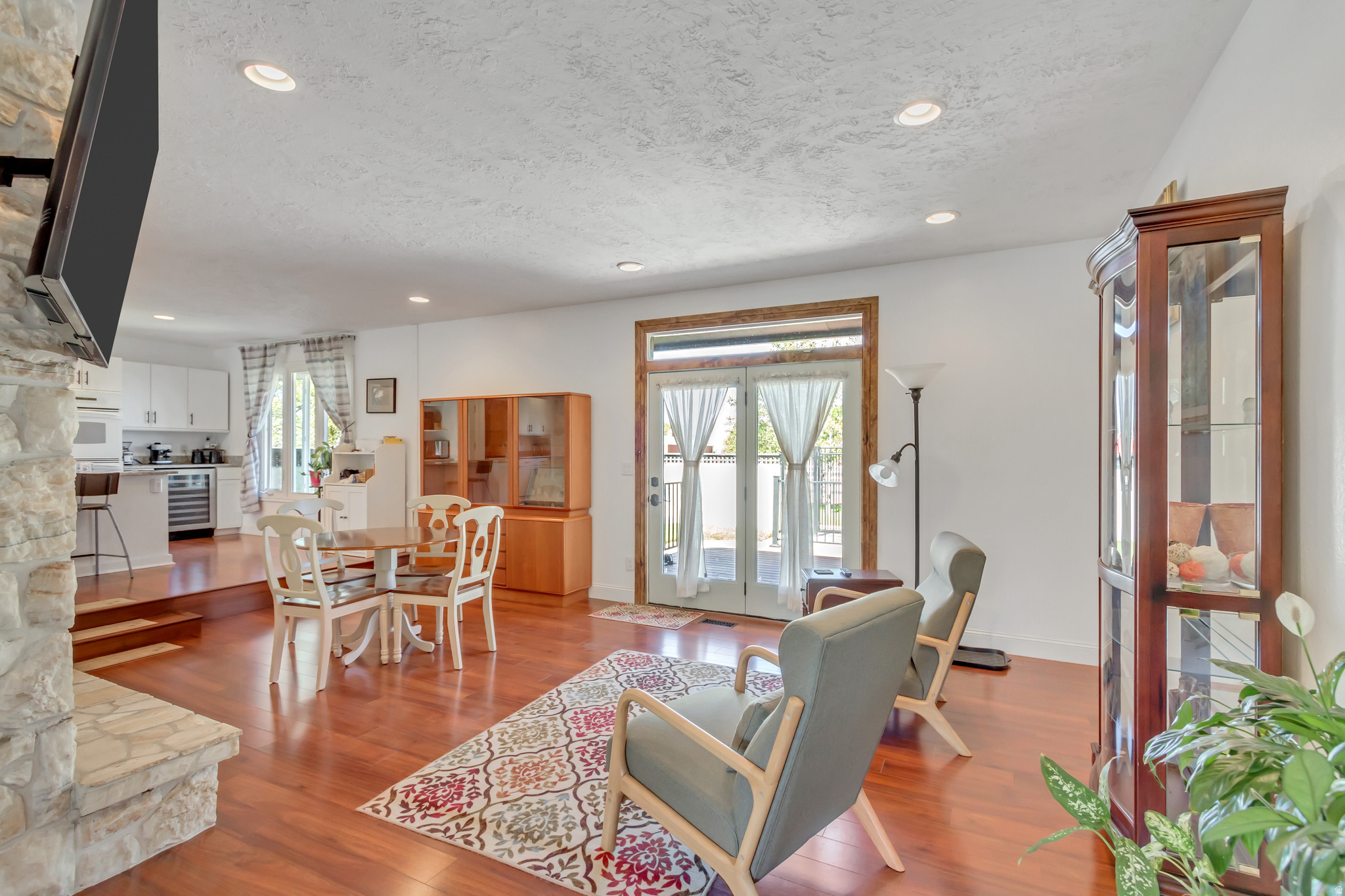 BELL CANYON ACRES #3 - Residential