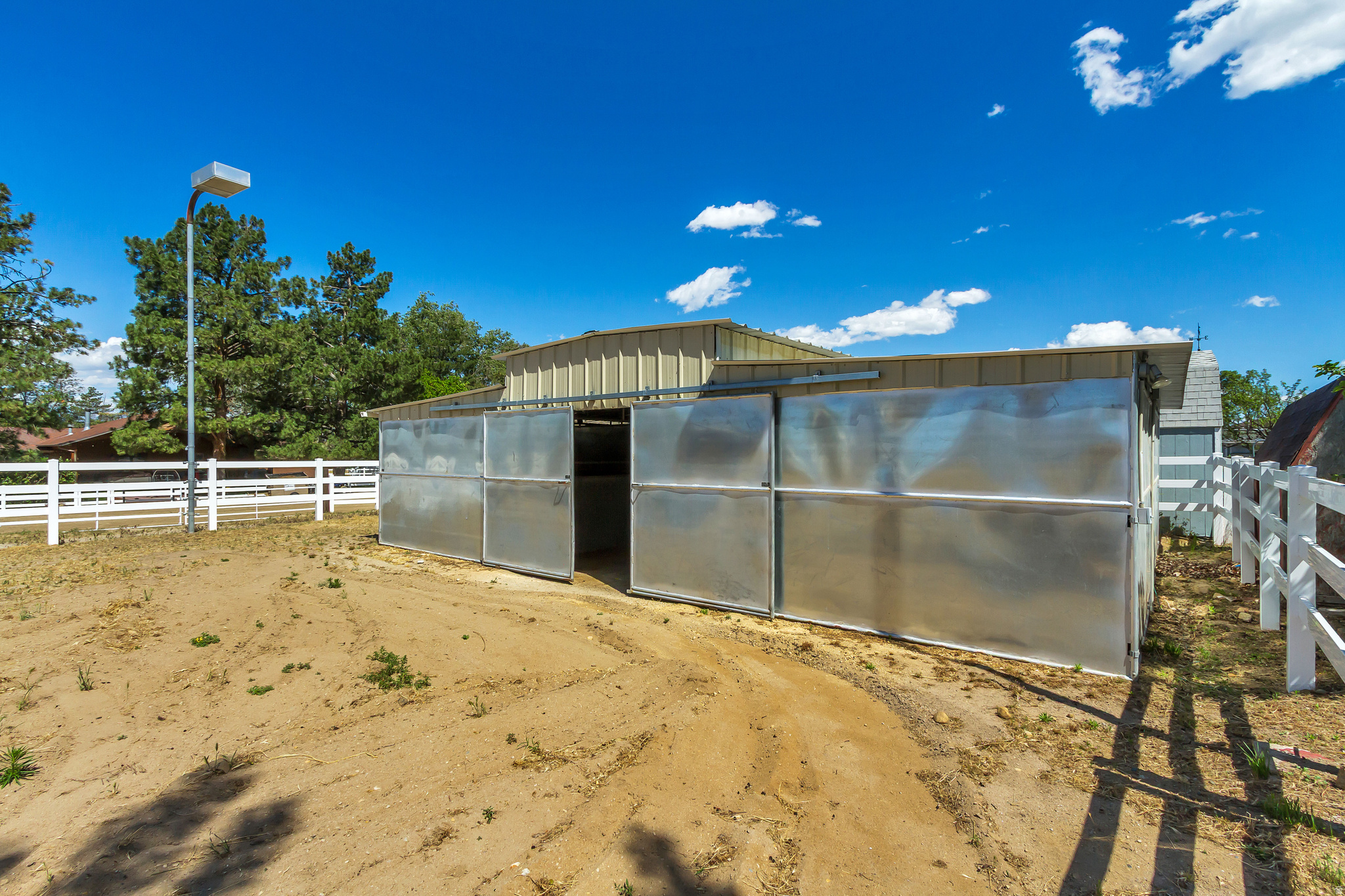 BELL CANYON ACRES #3 - Residential
