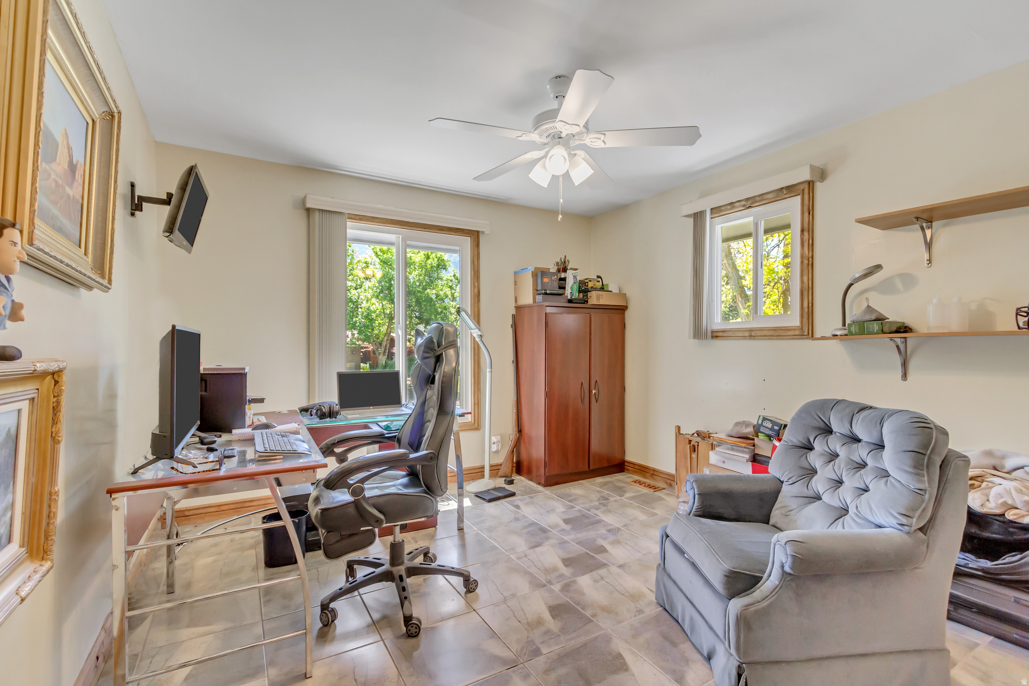 BELL CANYON ACRES #3 - Residential