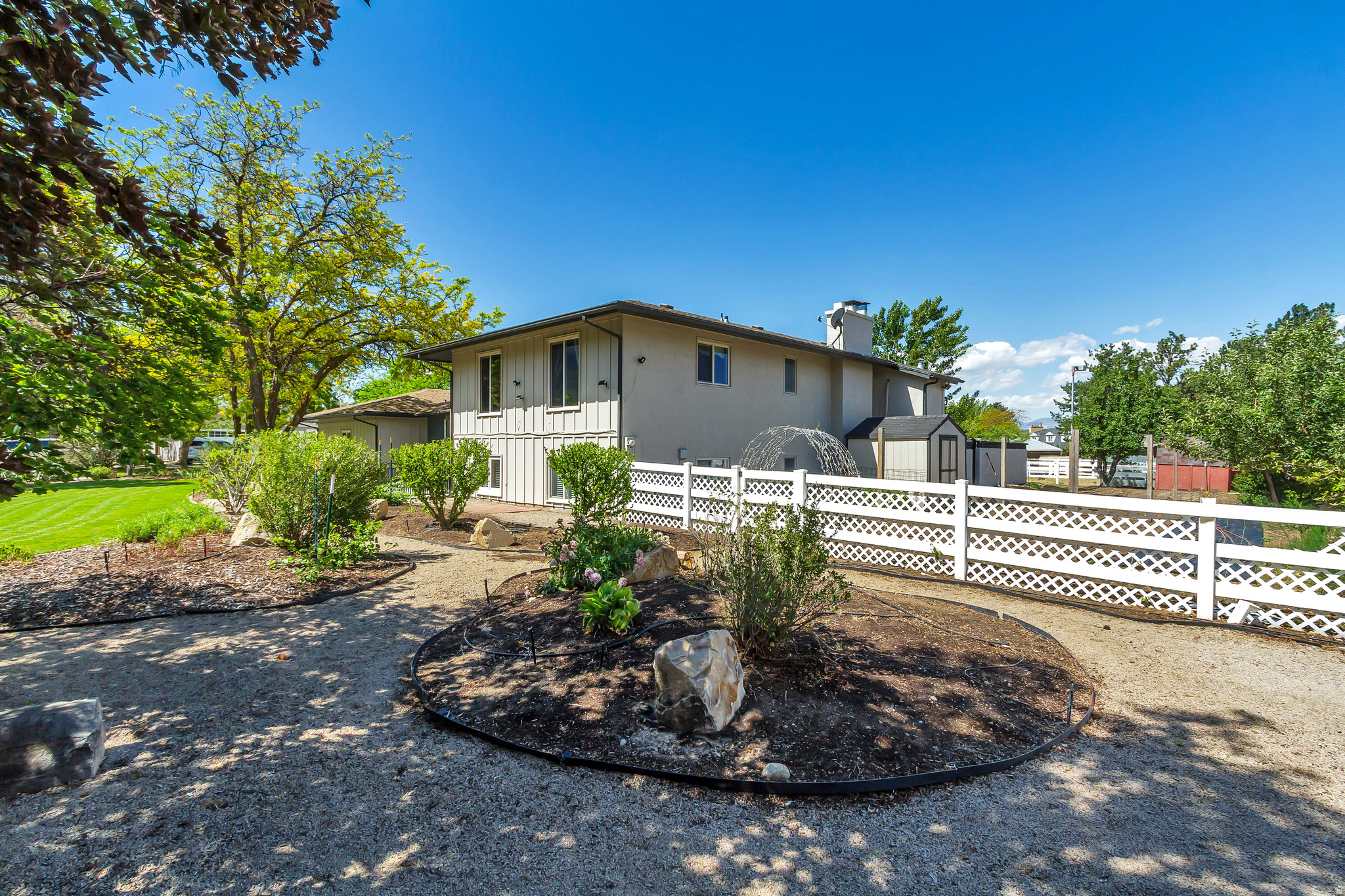 BELL CANYON ACRES #3 - Residential