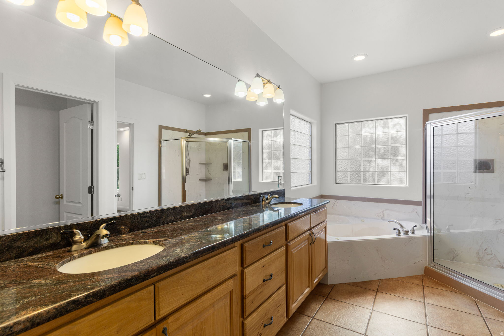 BLOOMINGTON HILLS 12 - Residential