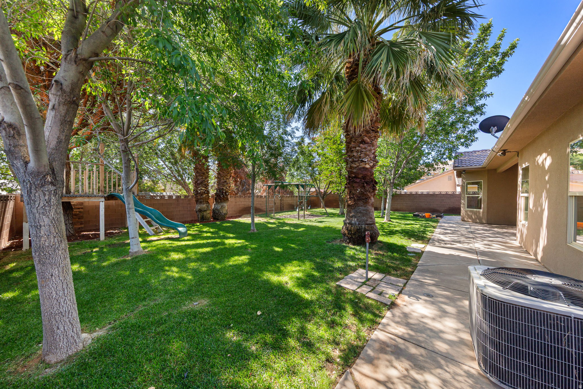 BLOOMINGTON HILLS 12 - Residential