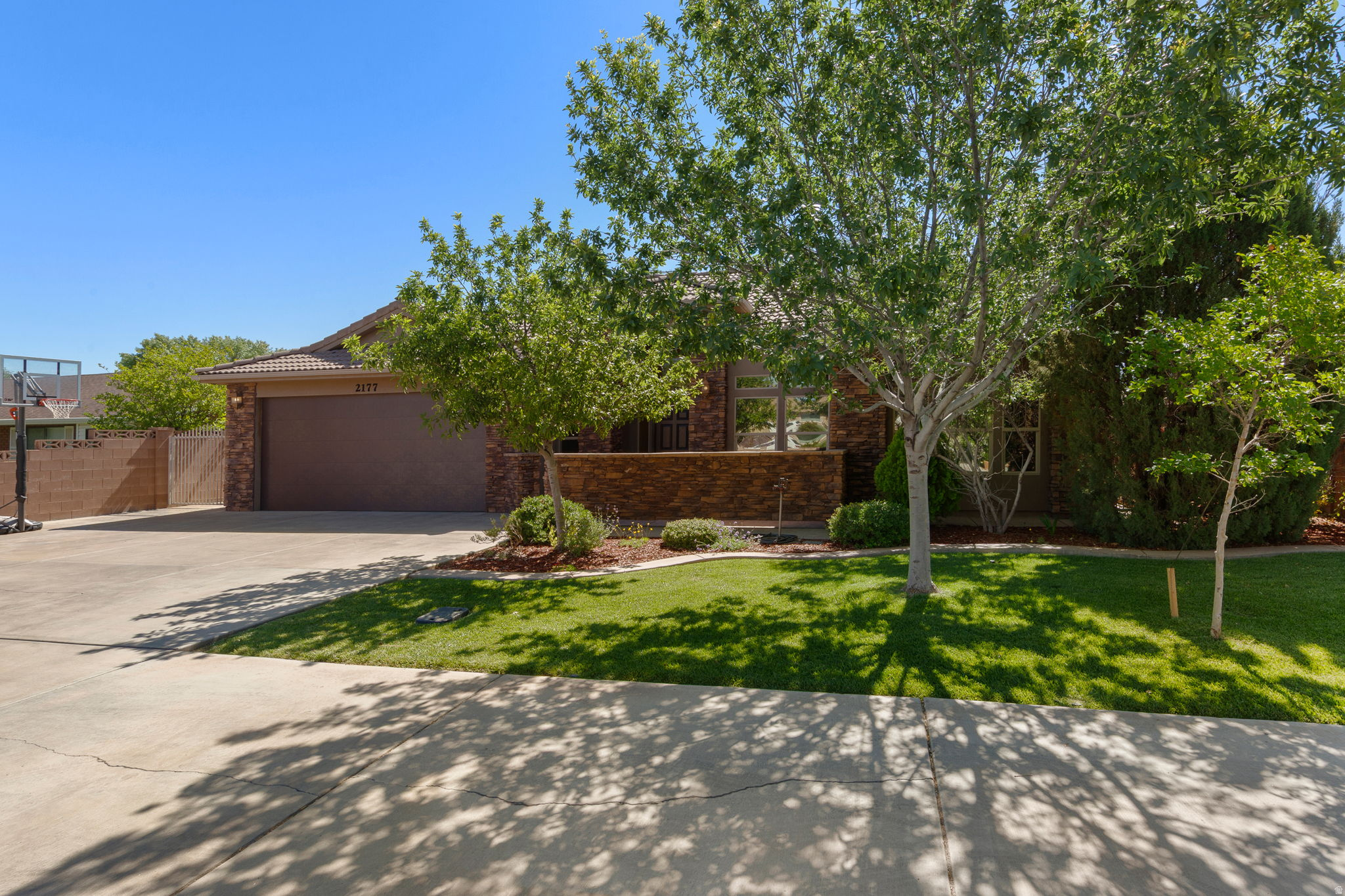 BLOOMINGTON HILLS 12 - Residential