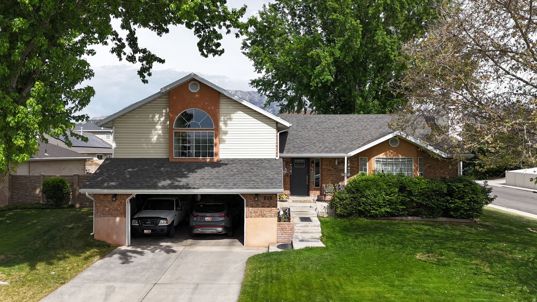 WESTHILL ESTATES - Residential