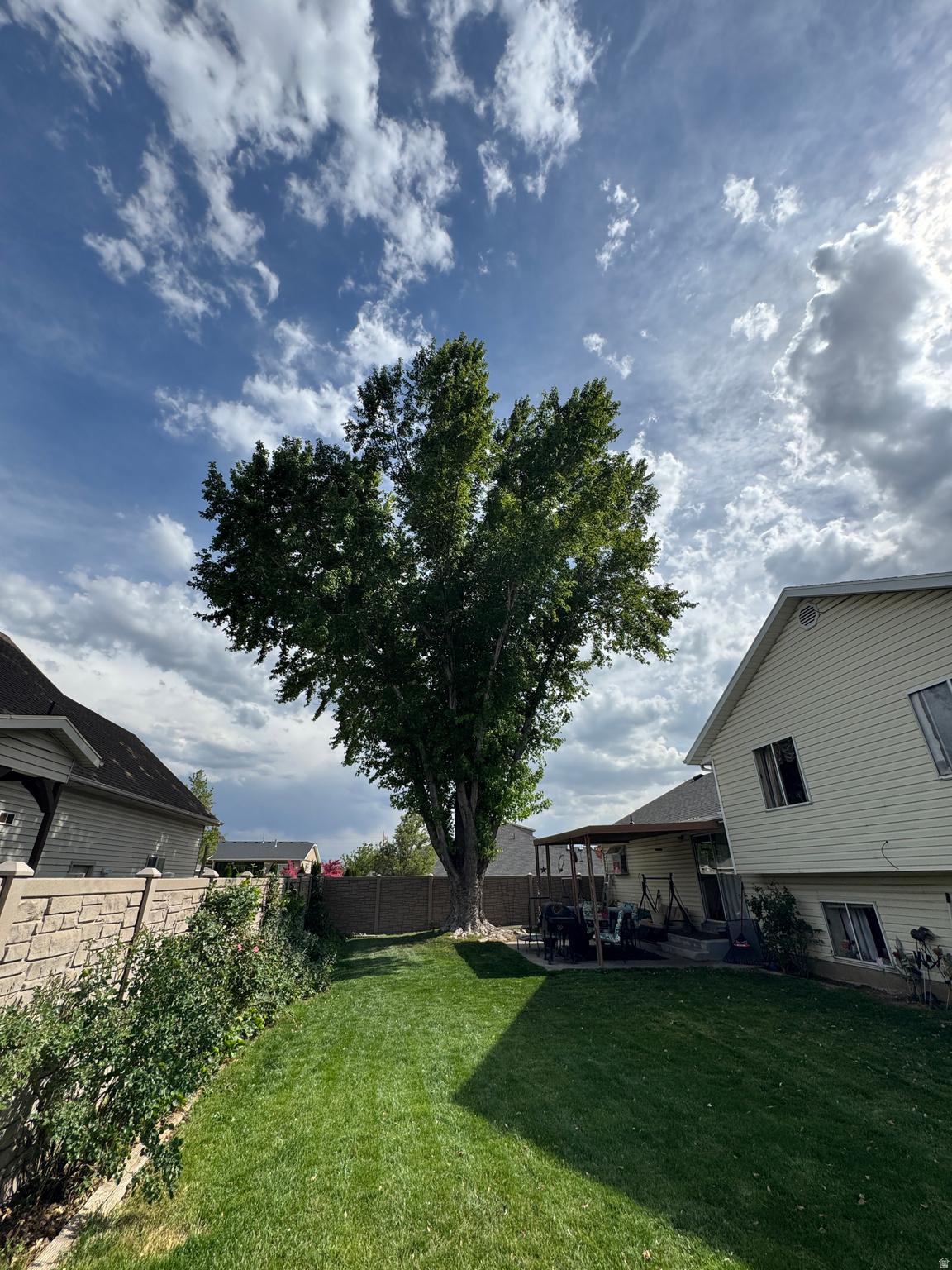WESTHILL ESTATES - Residential