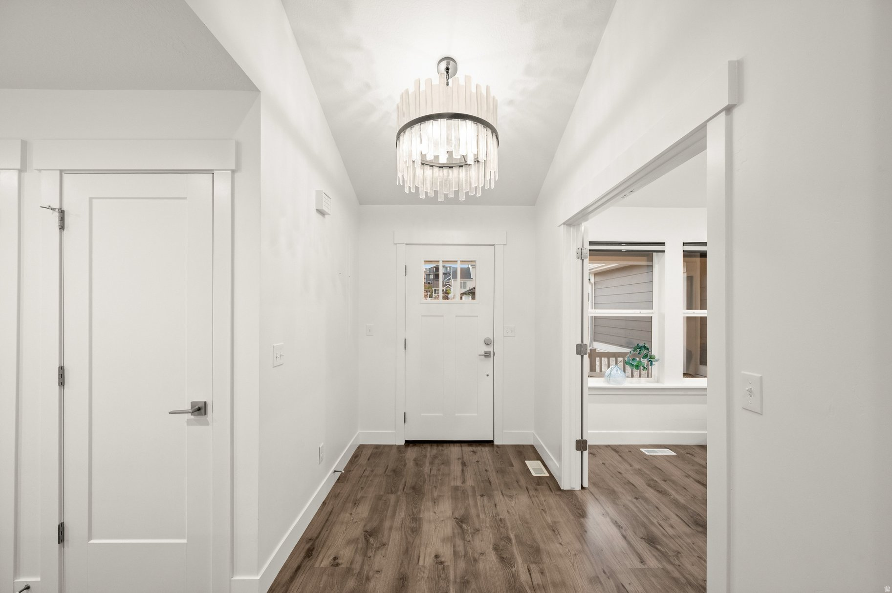 HIDDEN CANYON - Residential