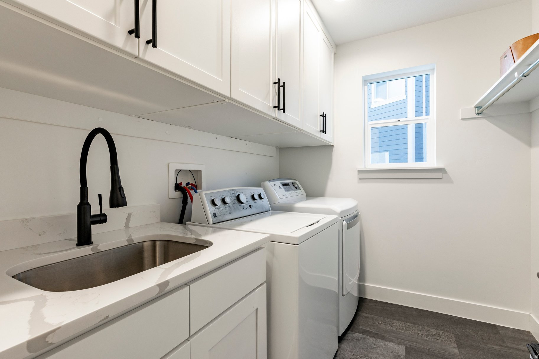 HIDDEN CANYON - Residential