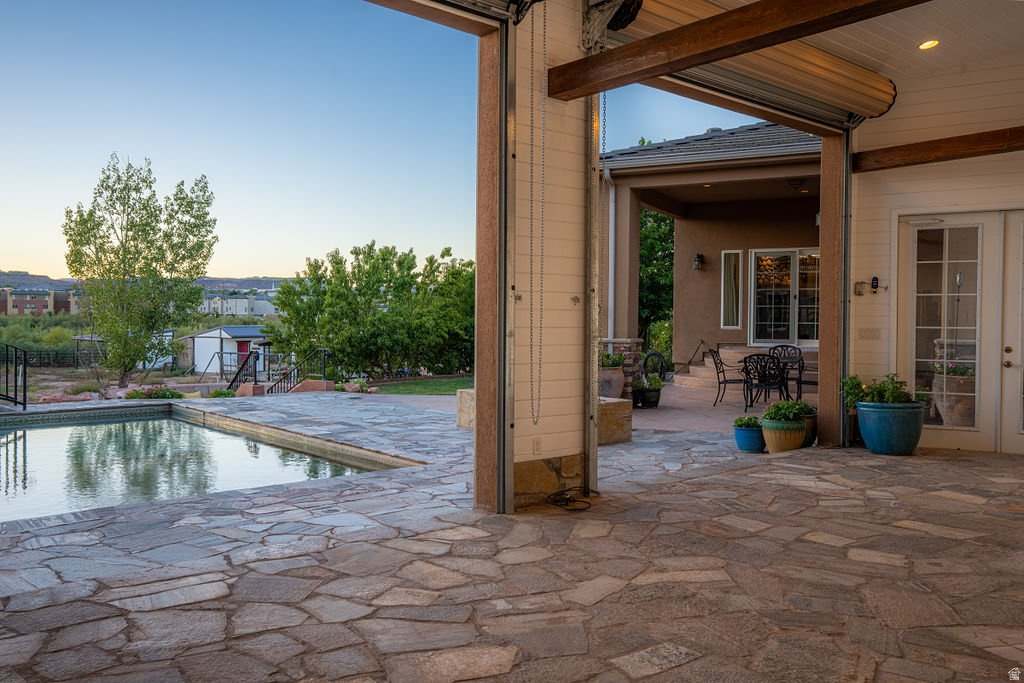 PINE VIEW ESTATES - Residential