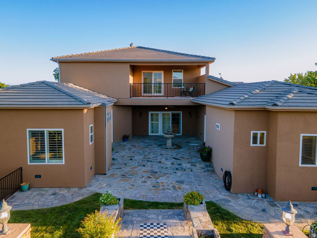 PINE VIEW ESTATES - Residential