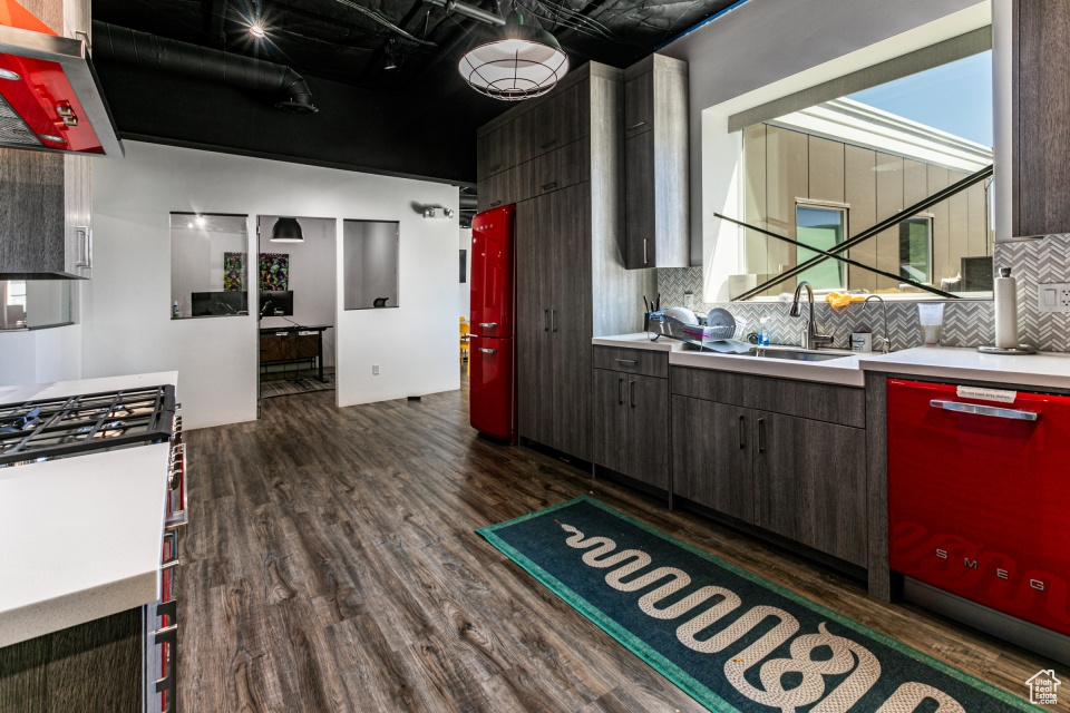 PARK CITY - Commercial Lease