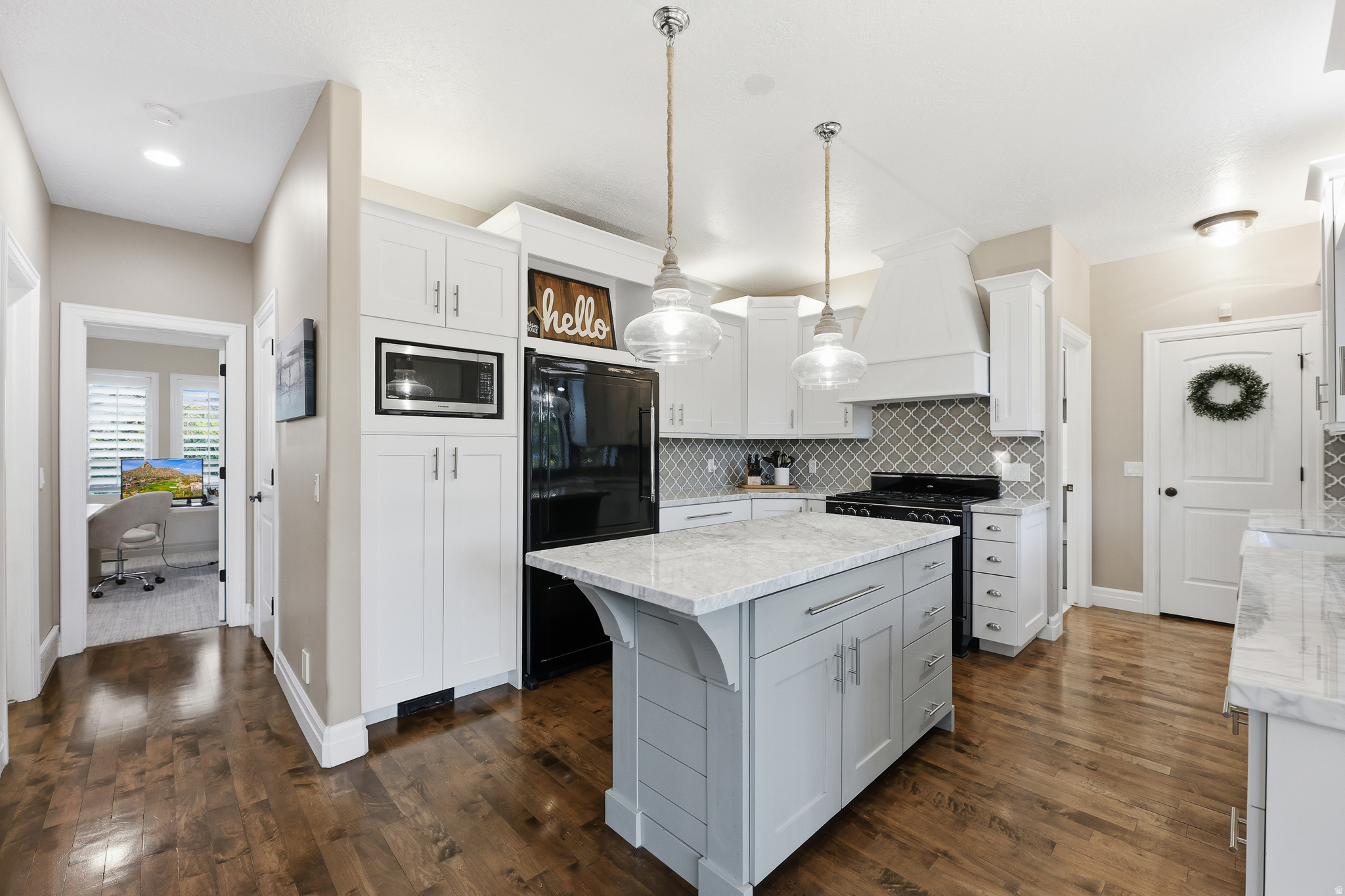 ANDRUS ACRES - Residential