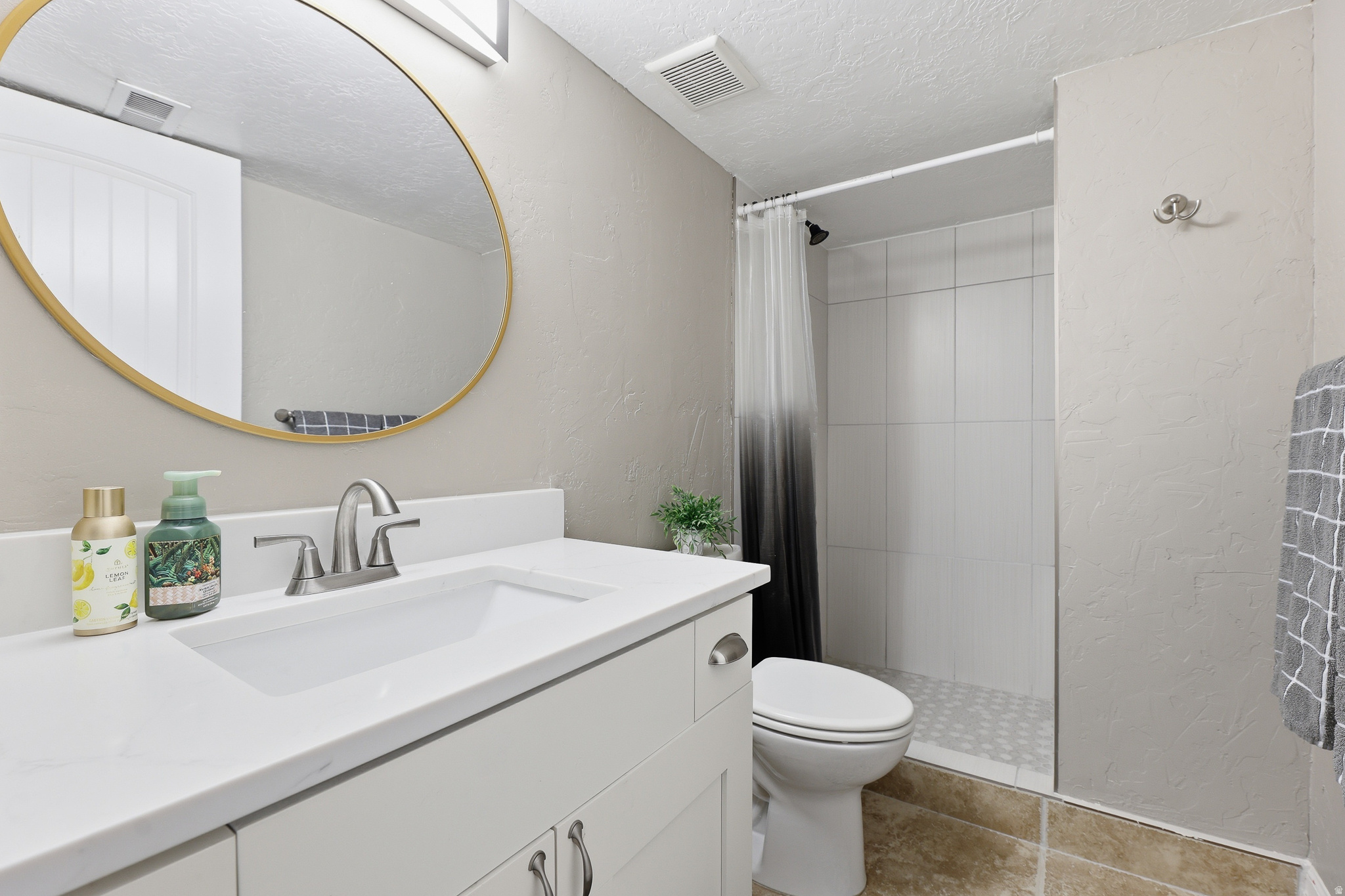 ANDRUS ACRES - Residential