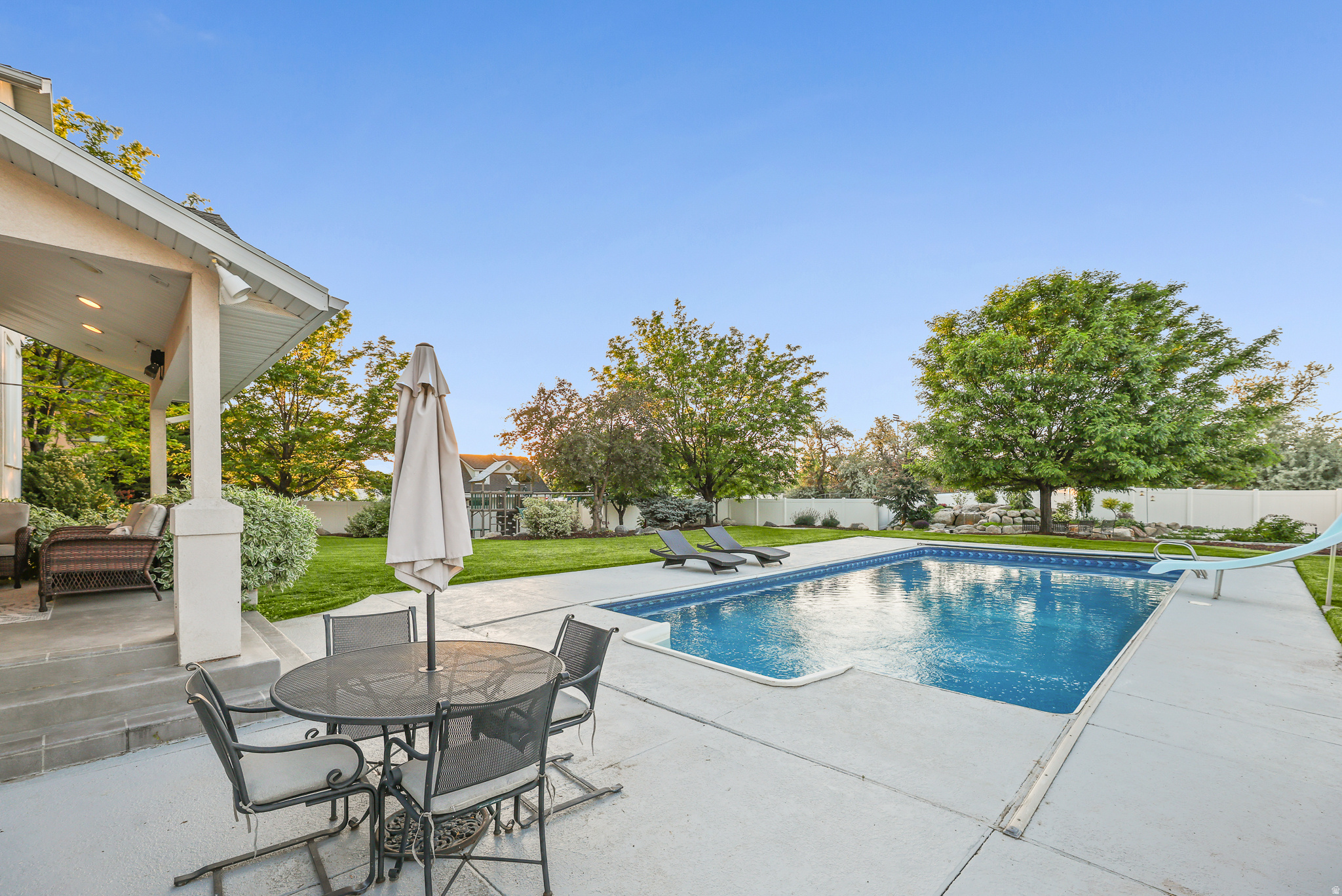 ANDRUS ACRES - Residential