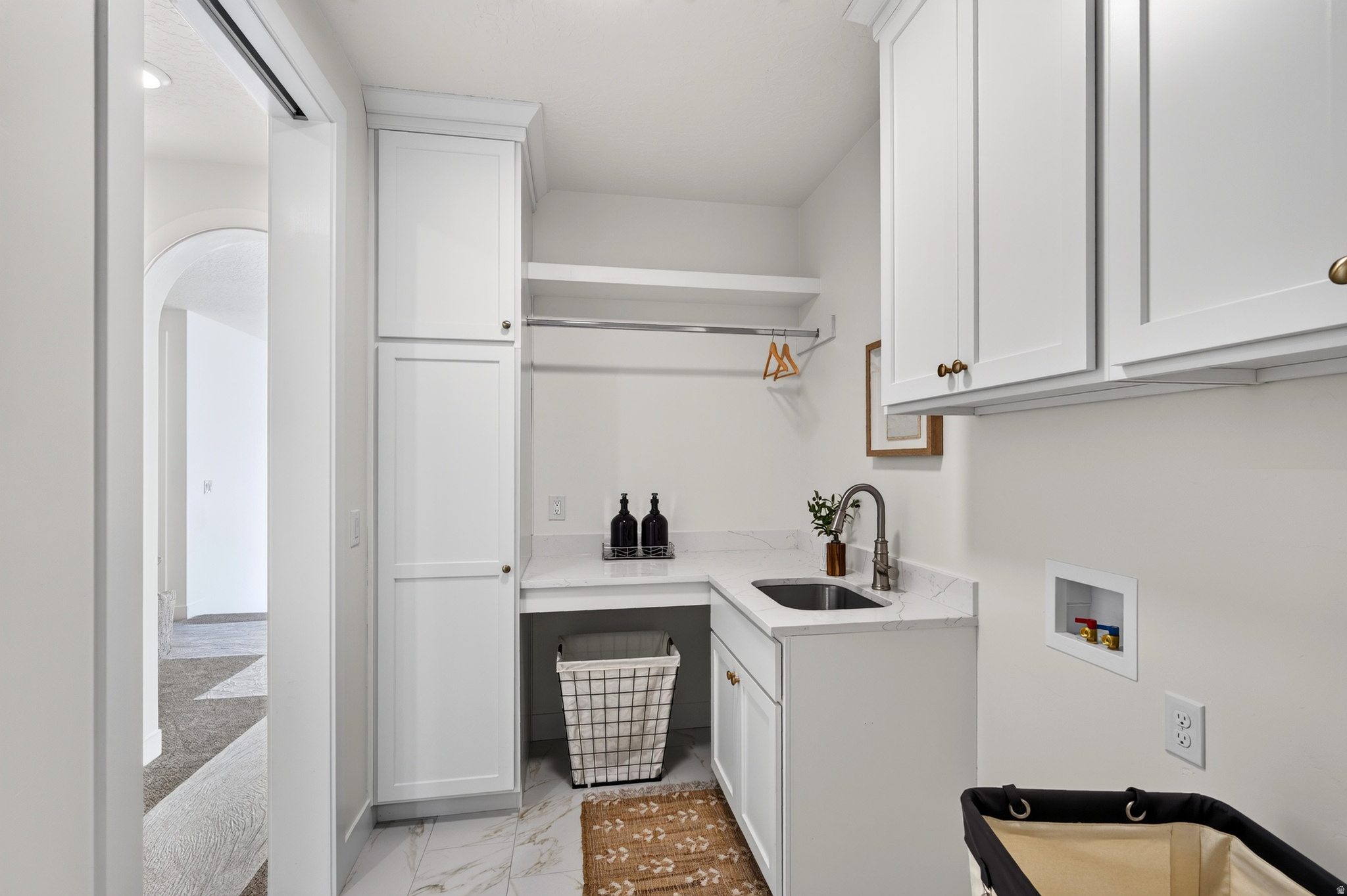BELMONT WEST - Residential
