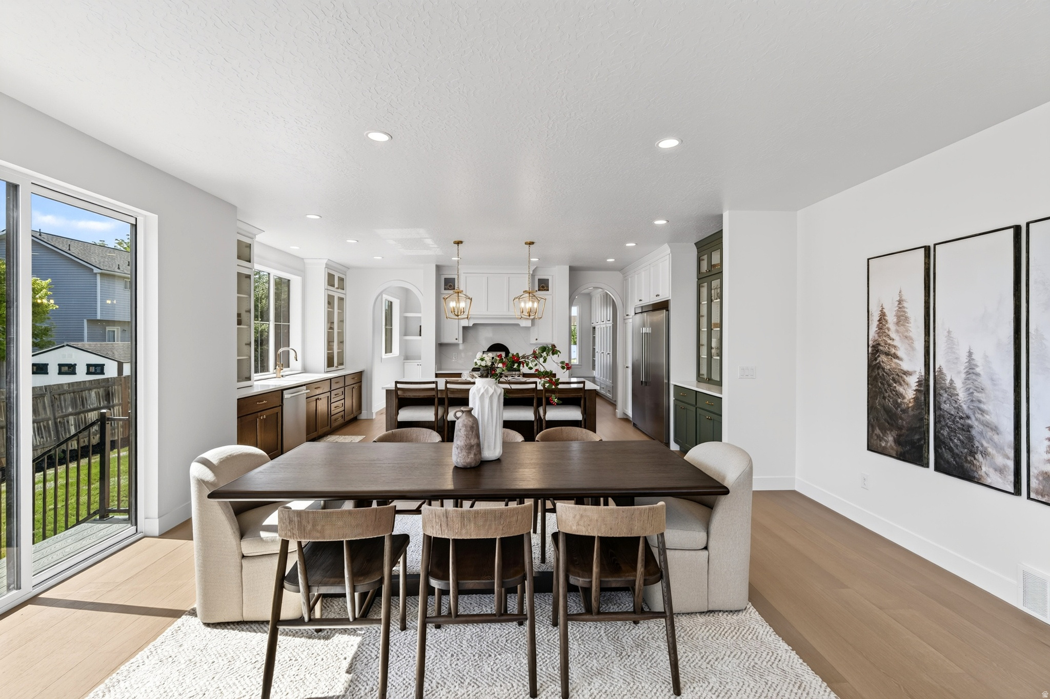 BELMONT WEST - Residential