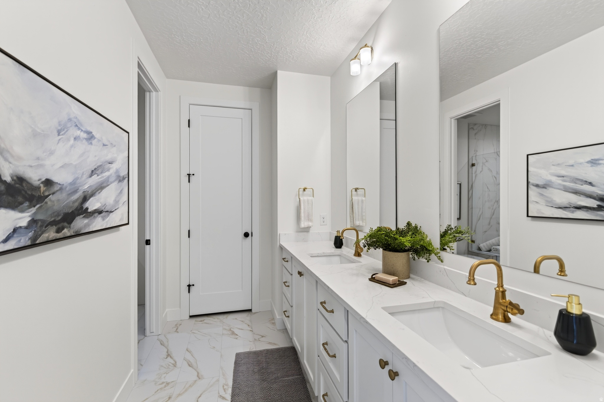 BELMONT WEST - Residential