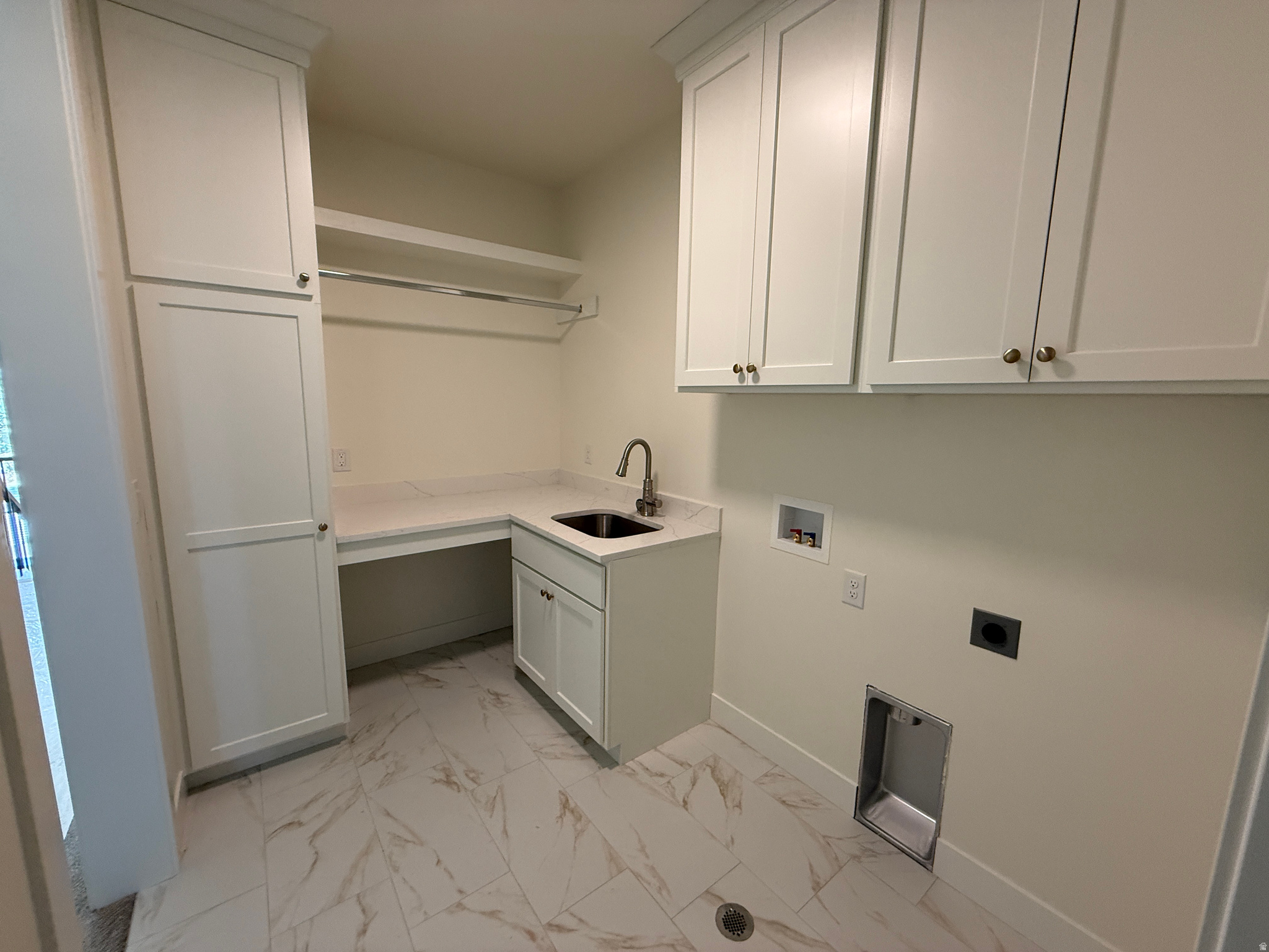 BELMONT WEST - Residential