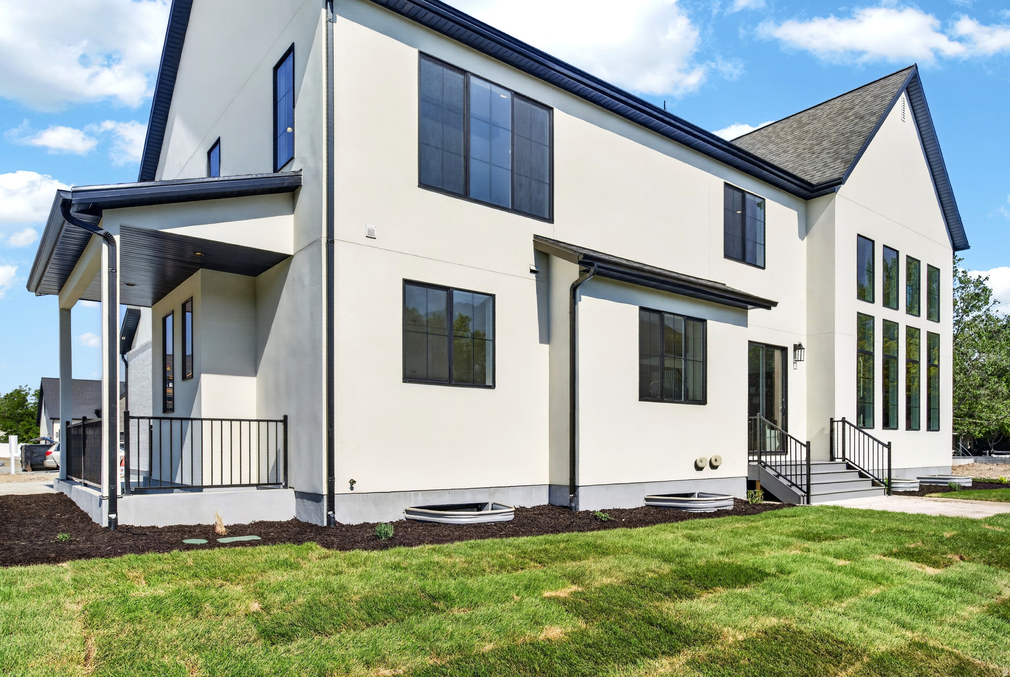 BELMONT WEST - Residential
